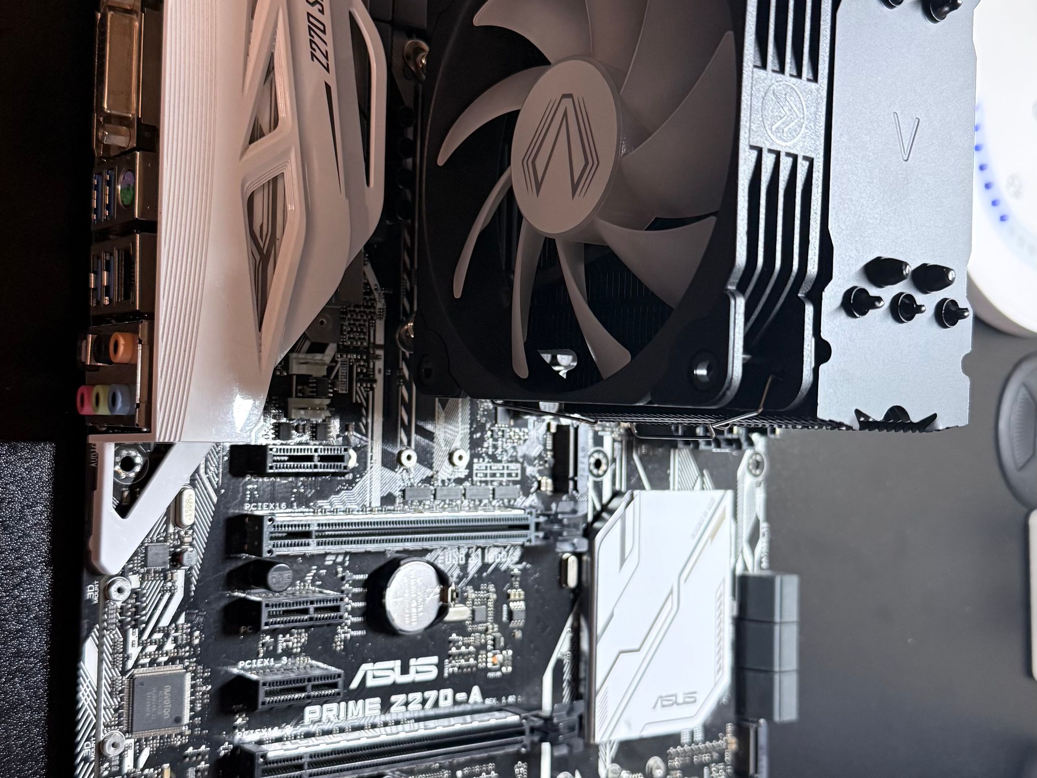 ASUS Prime Z270-A + Intel i7-7700K + 32GB Corsair Vengeance DDR4 Combo. Cooler included!