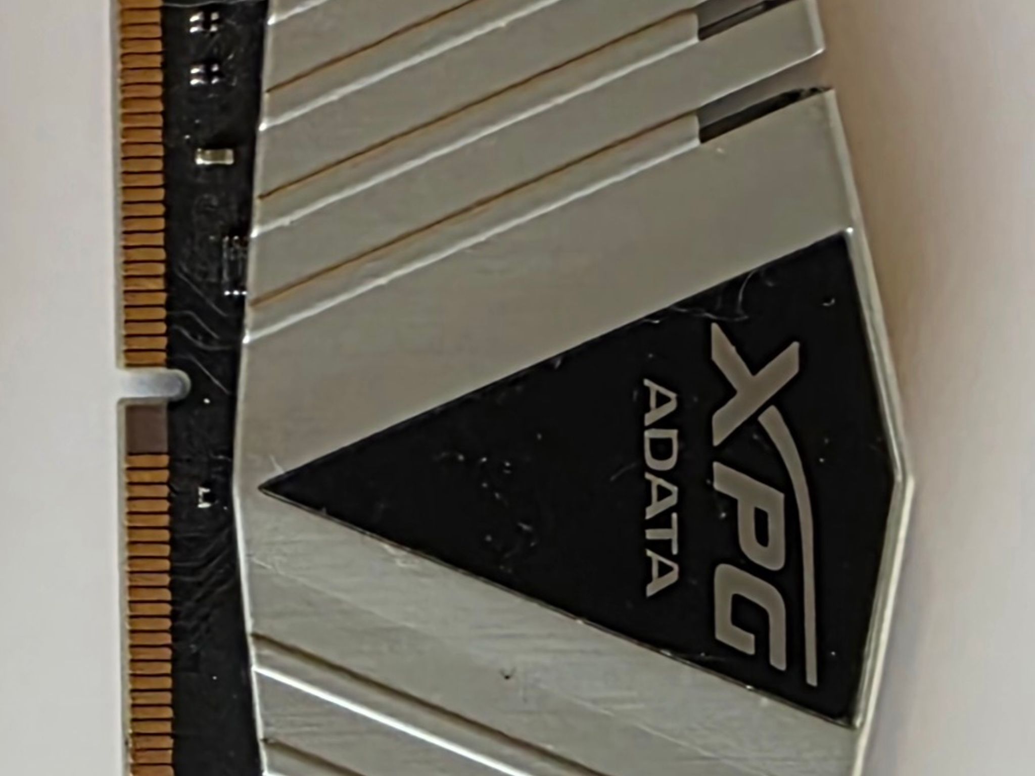 XPG DDR4 8GB ram