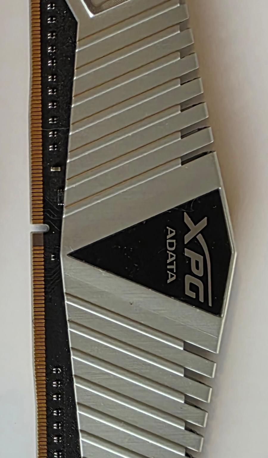 XPG DDR4 8GB ram