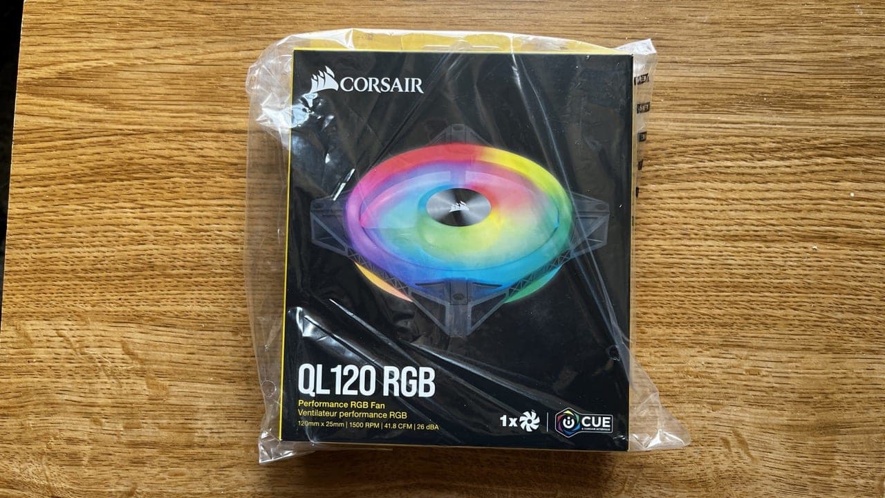 [3-Pack] Corsair iCUE QL120 41.8 CFM 120 mm Fans - Black