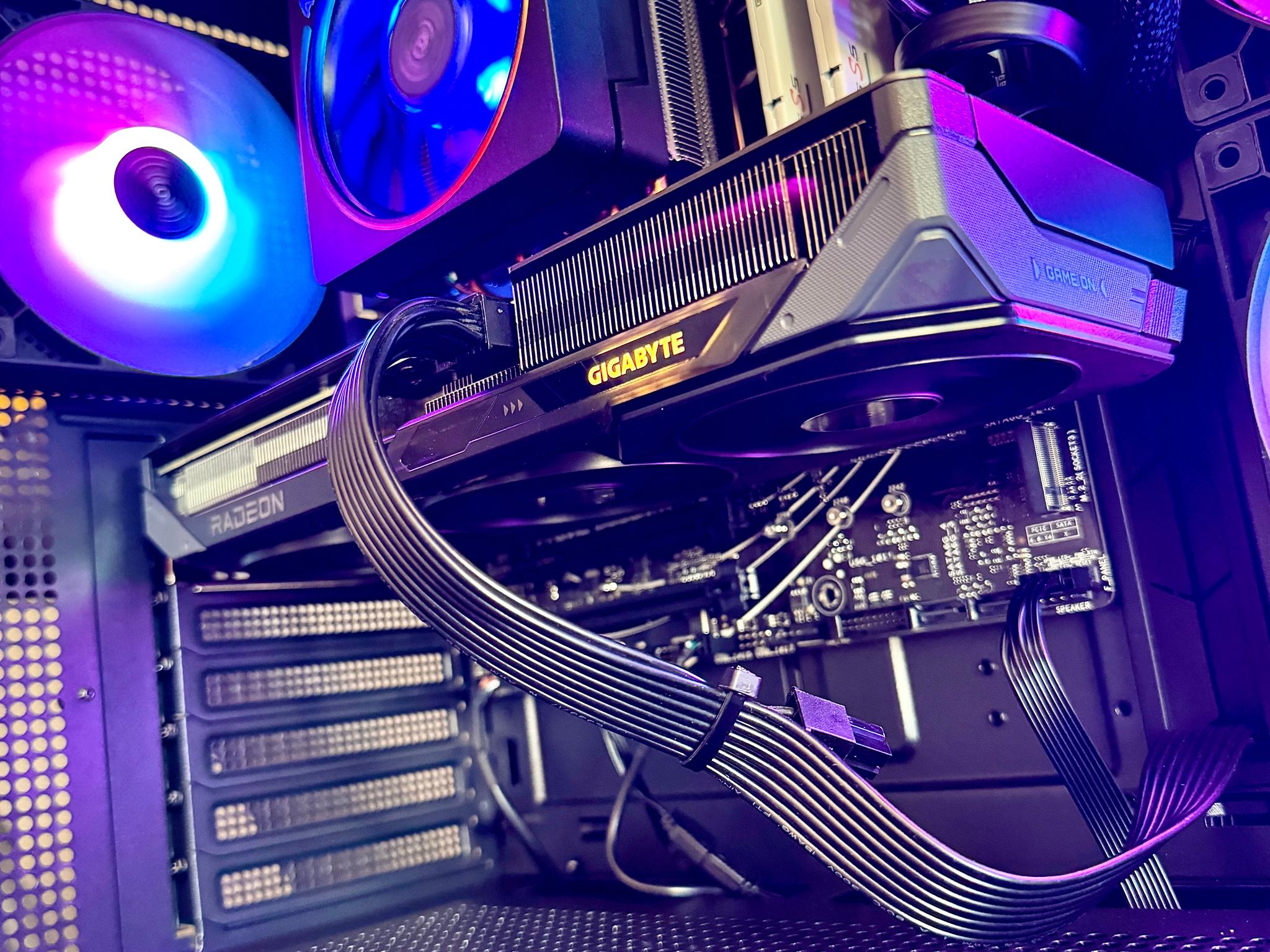 🎮 Ryzen 7 7700 + 9060XT | Premium High-FPS Gaming Build