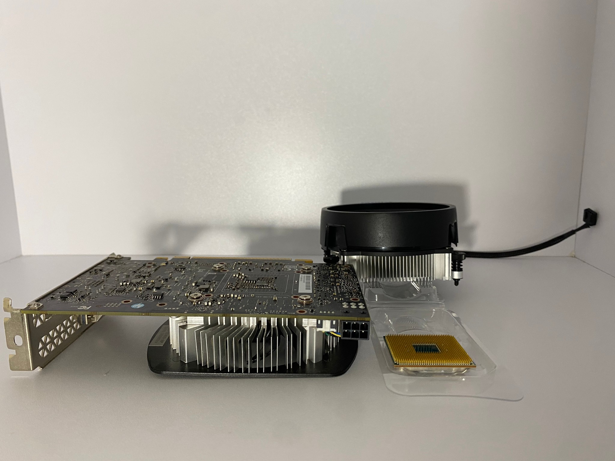 Gtx 1060 Ryzen 5 1400 and Stock Cooler Combo