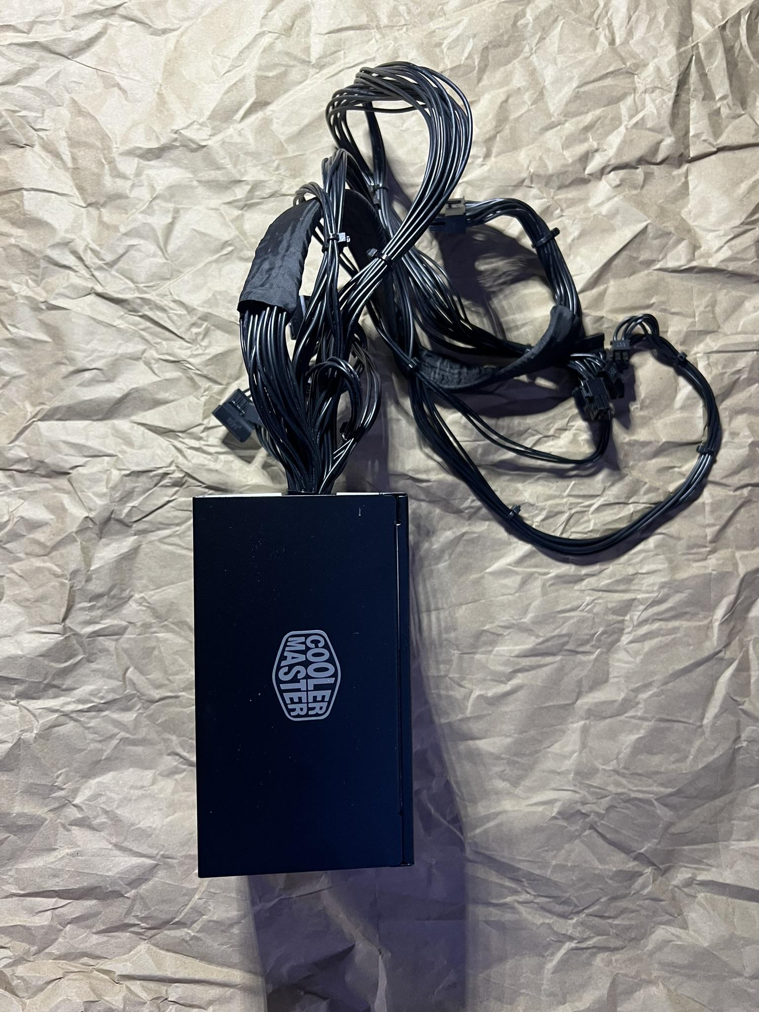 Cooler Master 600w Power Supply