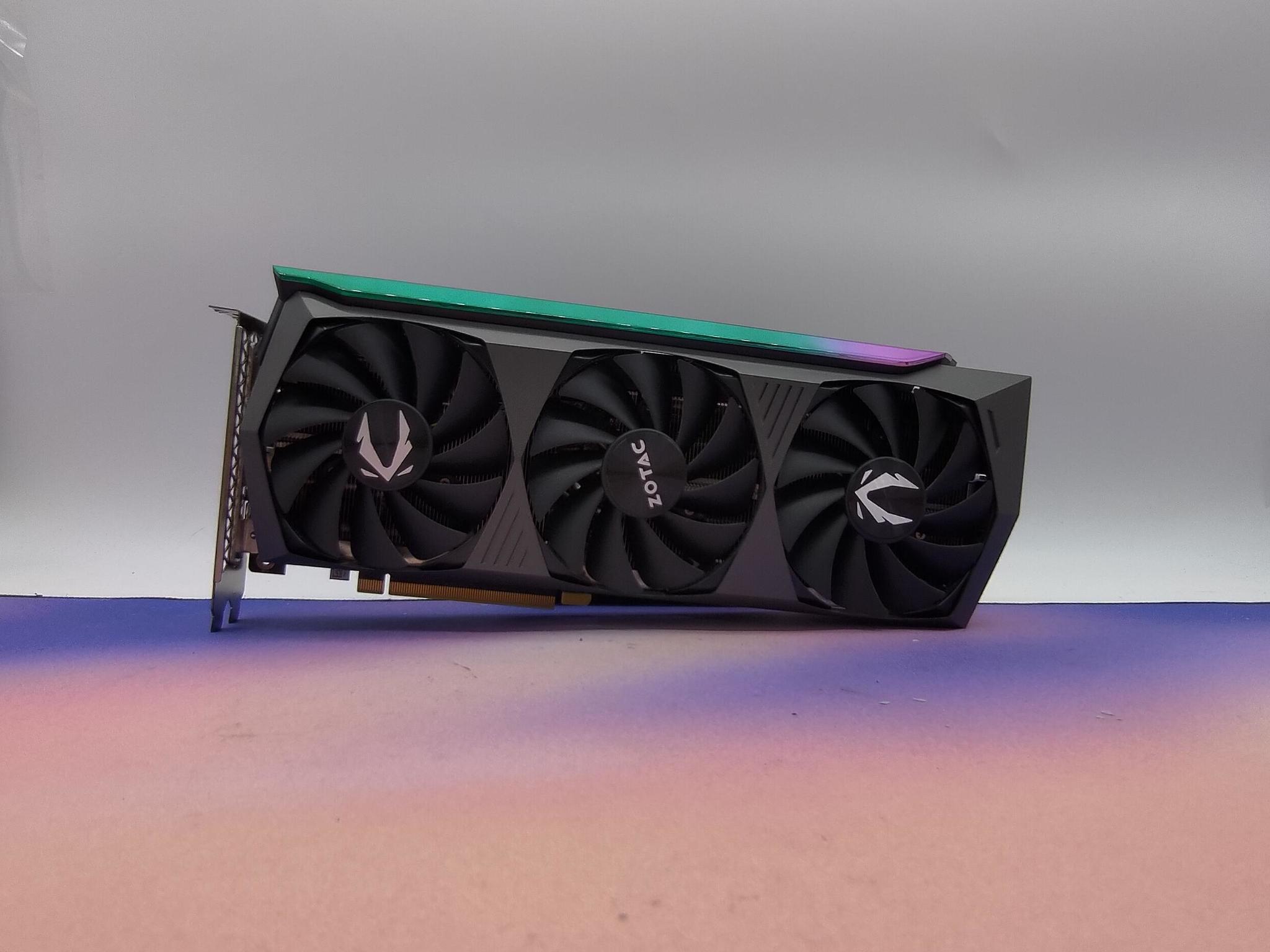 Zotac RTX 3070Ti Amp Extreme Holoblack