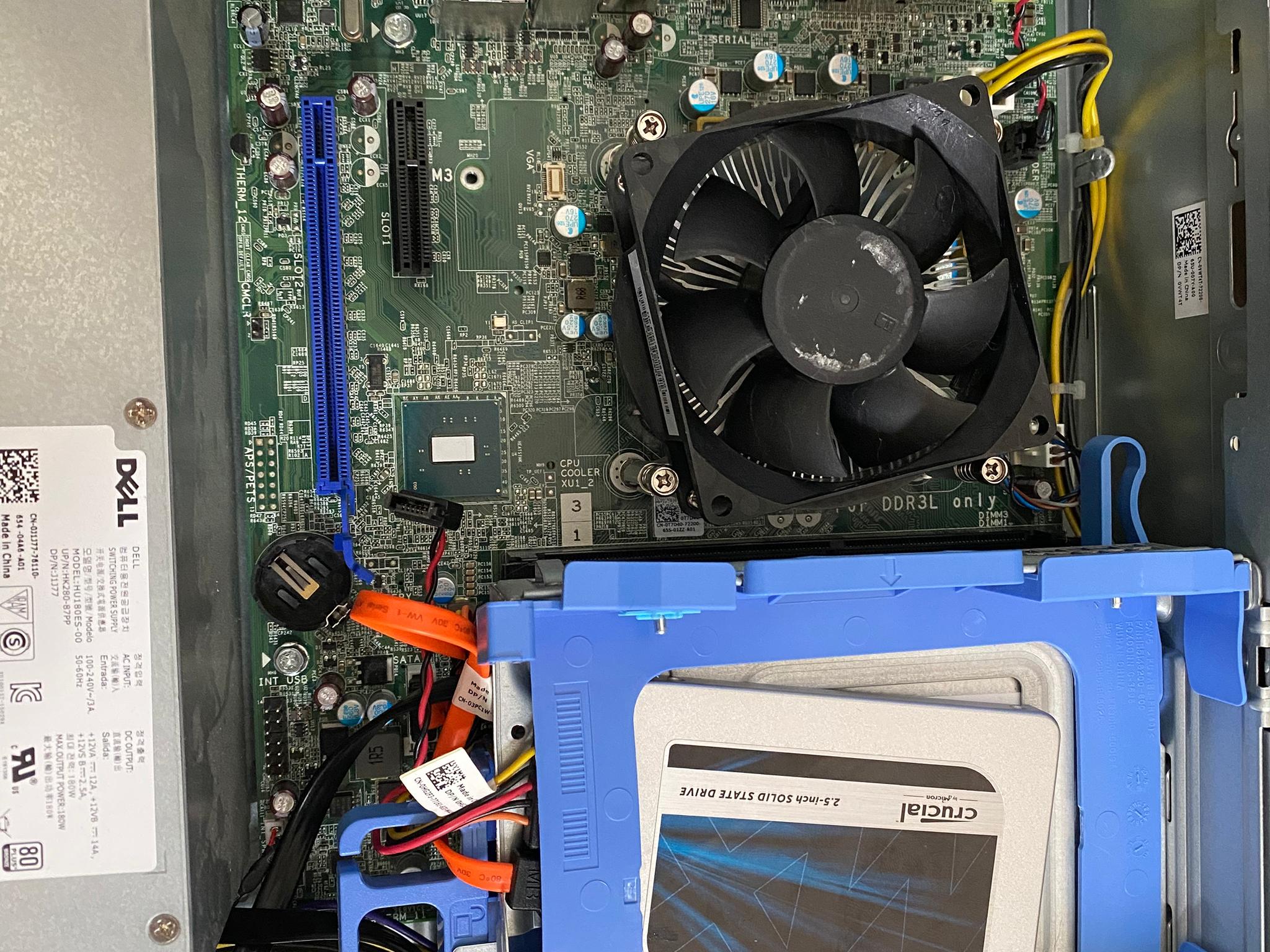 Dell Optiplex 5040 with i3 6100 and 8gb of 1600 DDR3L and a 250gb crucial drive 