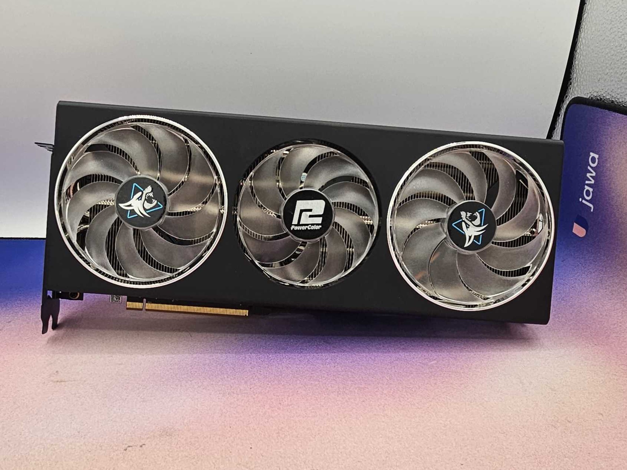 PowerColor Hellhound RX 7800XT