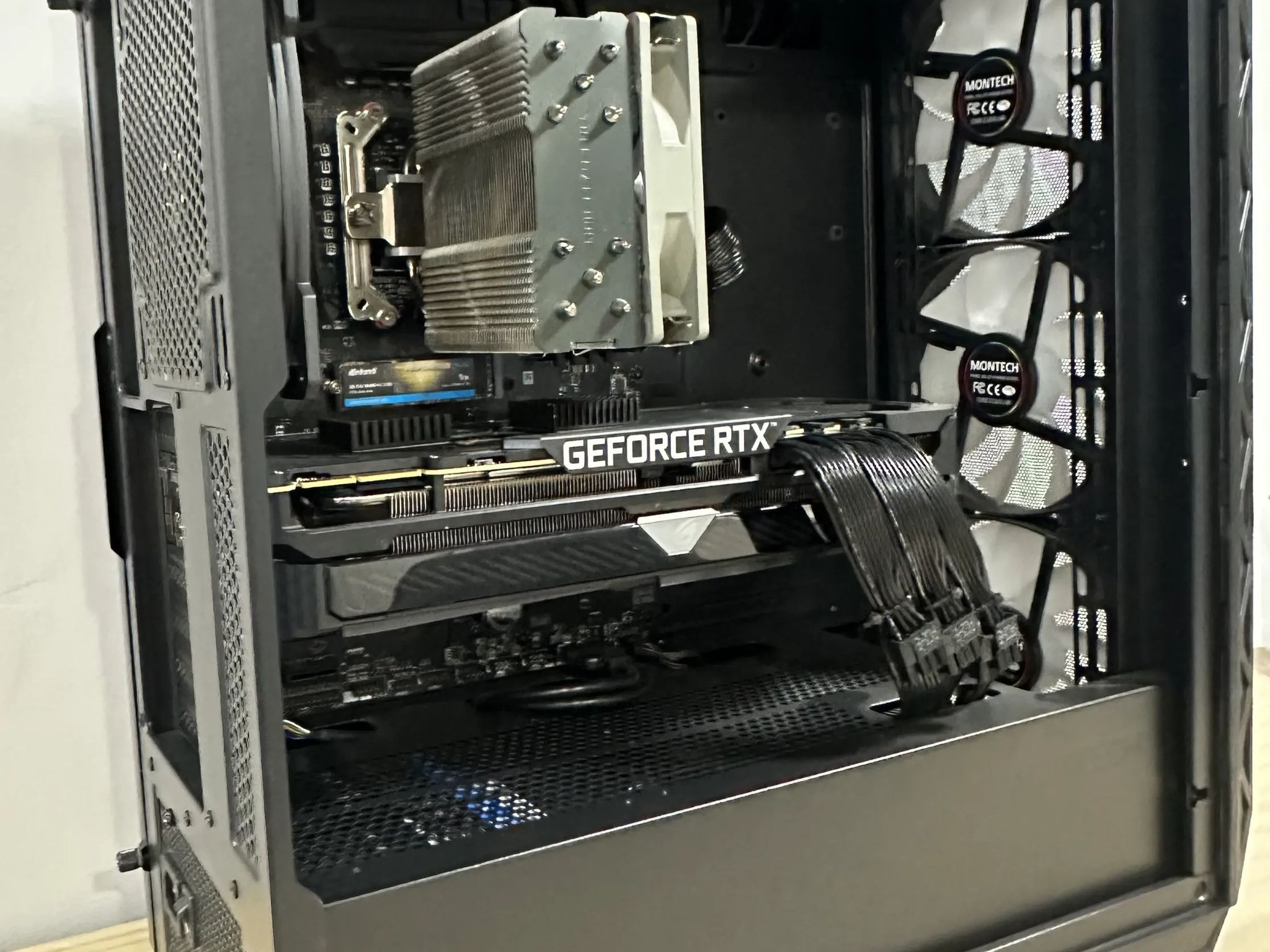 RTX 3090 Gaming PC - 64 Gb RAM - 1 Tb M.2 Nvme - 5600x CPU
