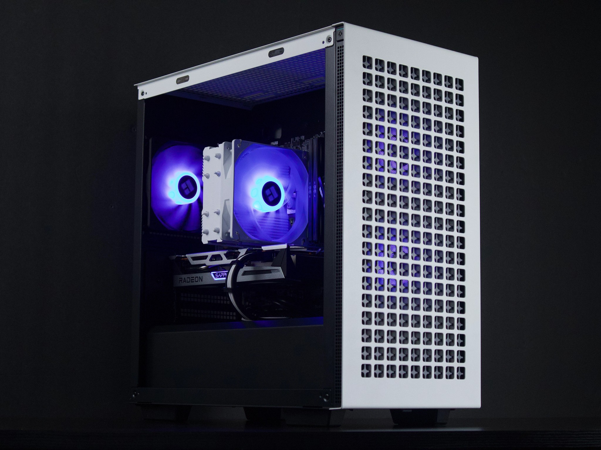 🖤💜🤍 Gaming PC | RX 6600XT ⚫ Ryzen 5 3600 🟣 16GB RAM ⚪ 1TB NVMe