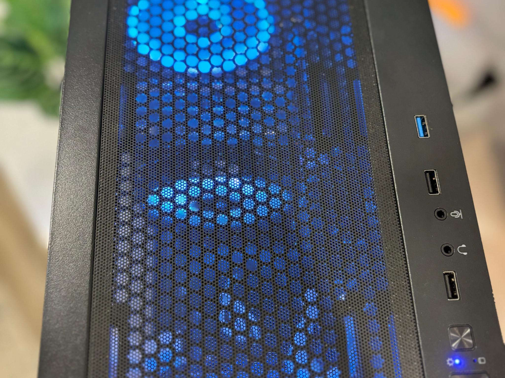 For Sale 1080P Gaming PC with Intel i7-8700k and ASUS ROG GeForce GTX 1070 8GB GPU