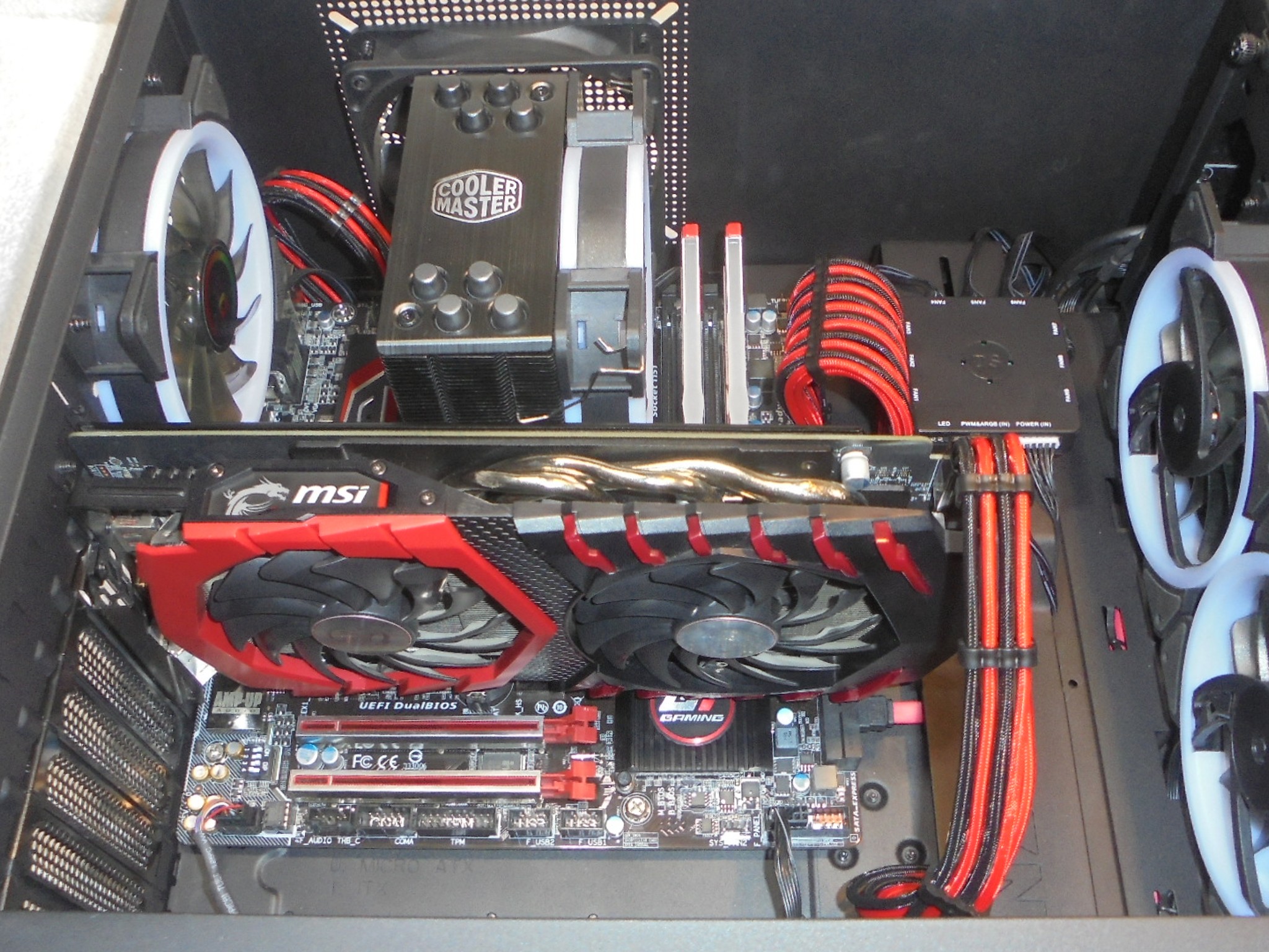 NZXT/GIGABYTE/I7-6700K/16GB RGB RAM/MSI GTX 1060 6GB/COOLER MASTER/CORSAIR/WIN10