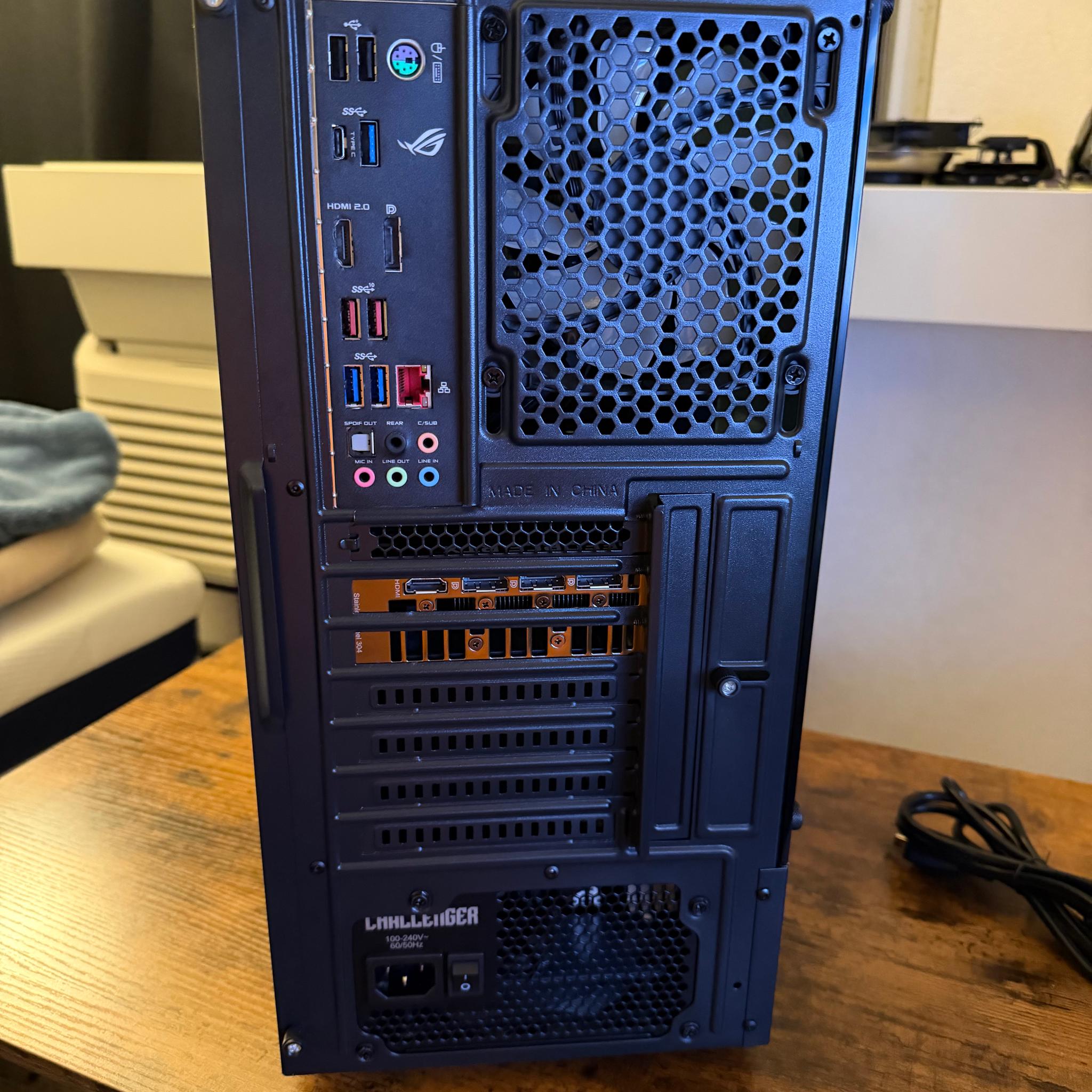 Budget Compact Gaming PC! Ryzen 5 5600x + 3070 + 32GB RAM + 512GB SSD!