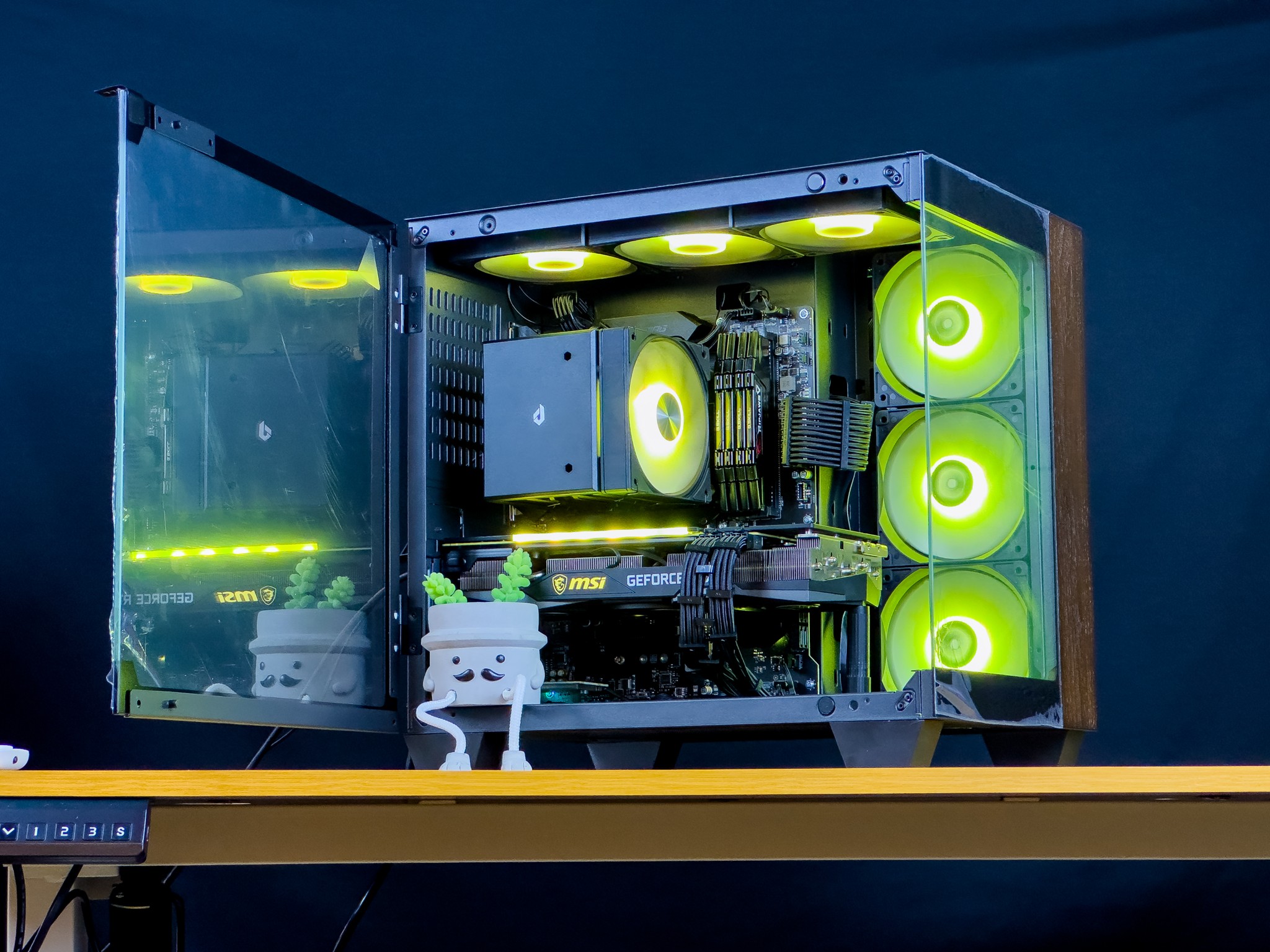Gaming PC: 3060ti | 5600x | 32gb DDR4 | 1TB m.2