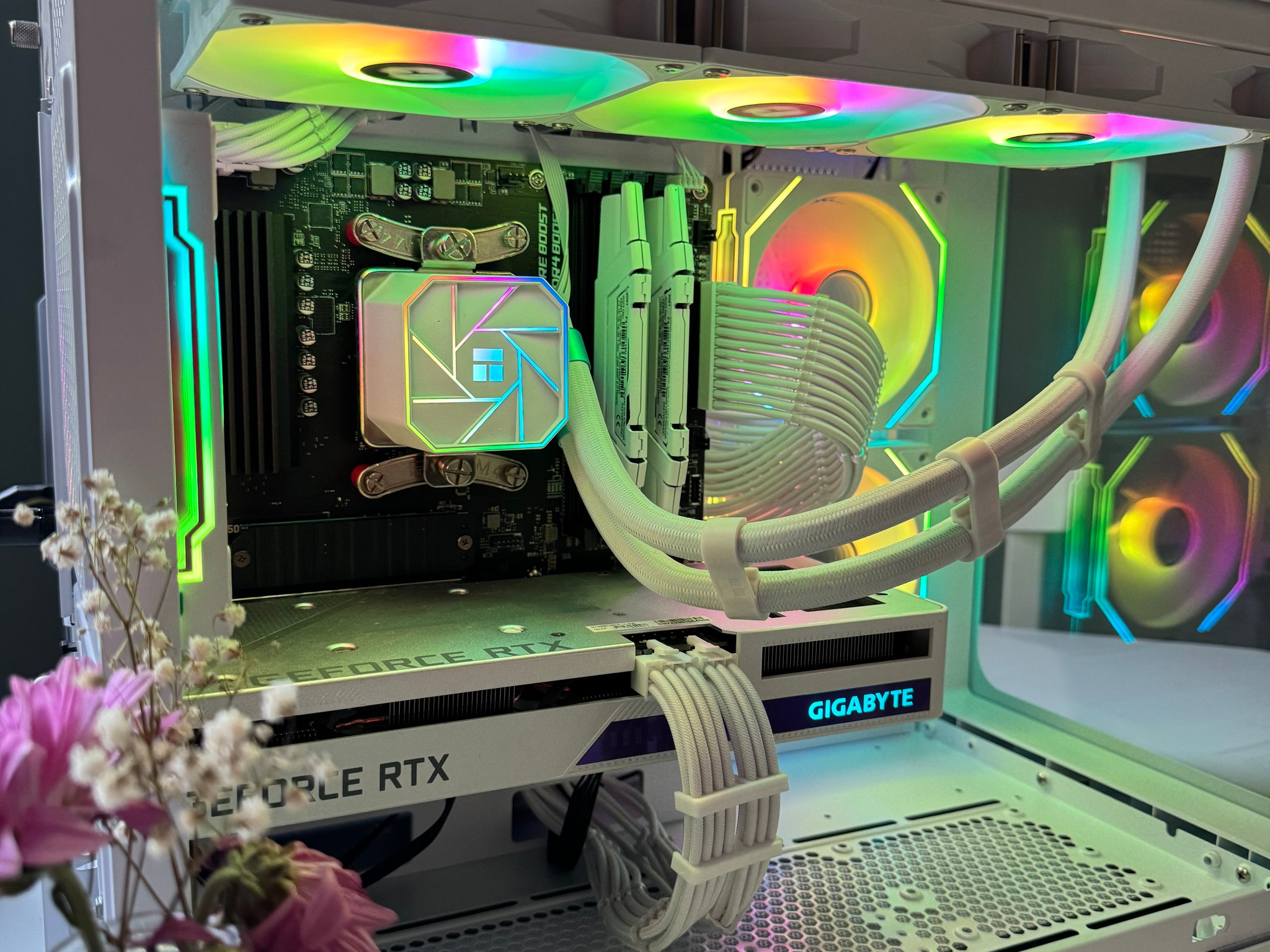 White Nova | Custom Gaming PC | 3060 TI - R5  5600G - 32GB Ram - 1 TB Nvme