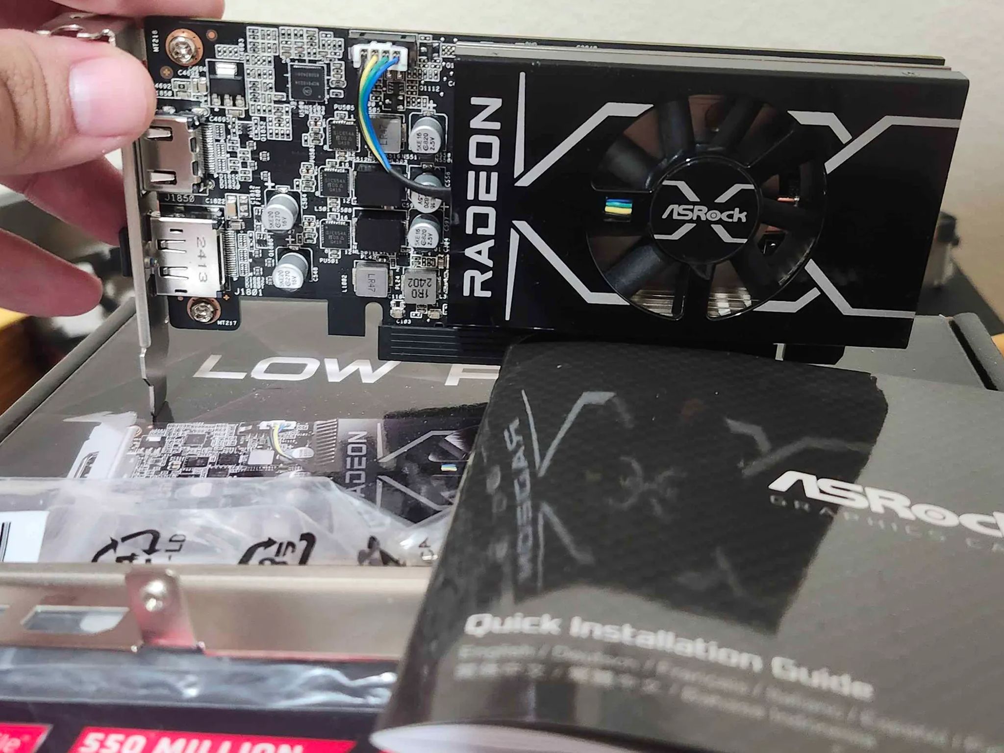 AsRock Rx6400LP 4gb