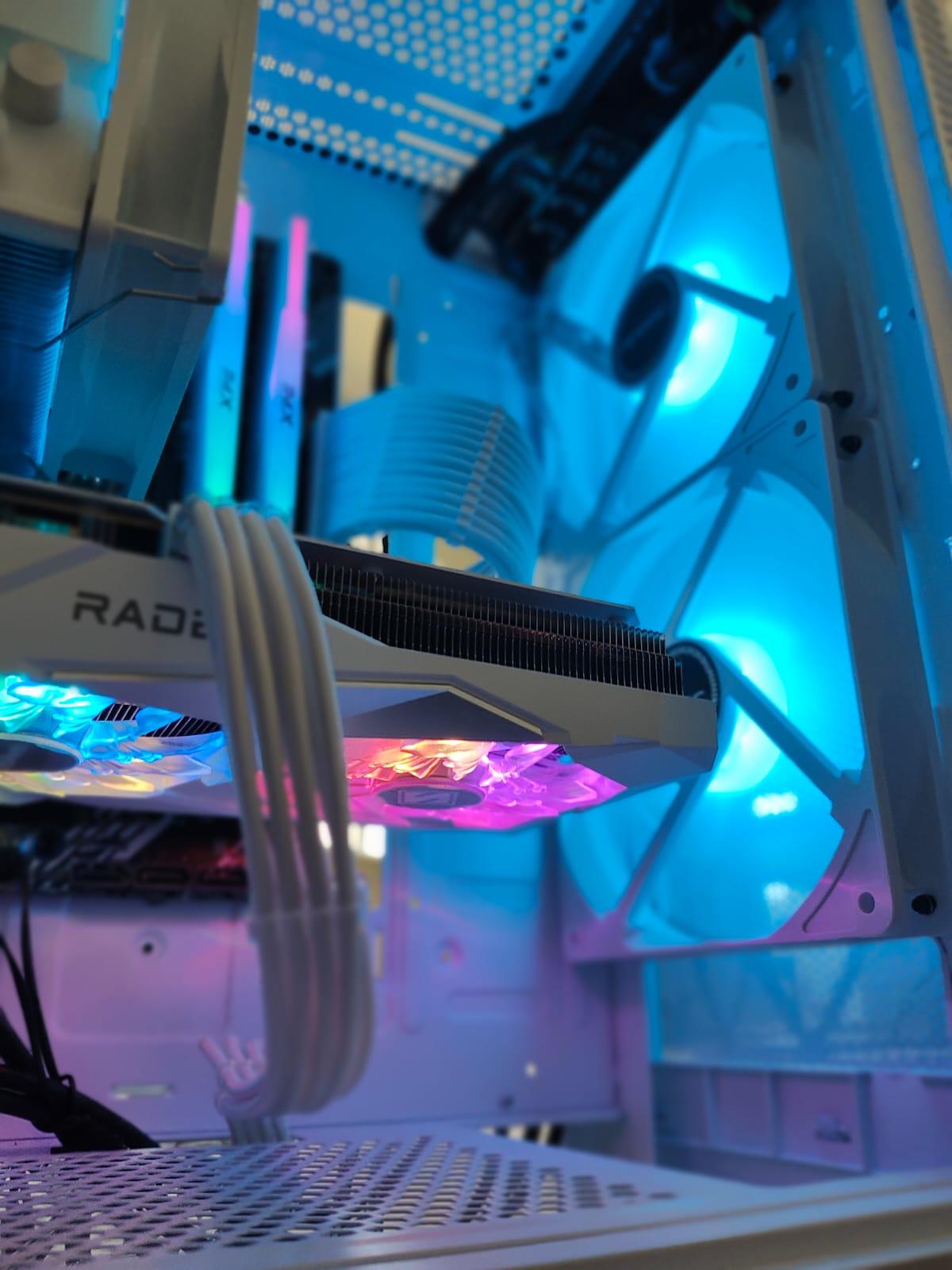 ❄️Ryzen 5 5500 ❄️RX 7600❄️16GB RAM❄️512GB SSD❄️WIFI | MID-RANGE RGB WHITE GAMING PC