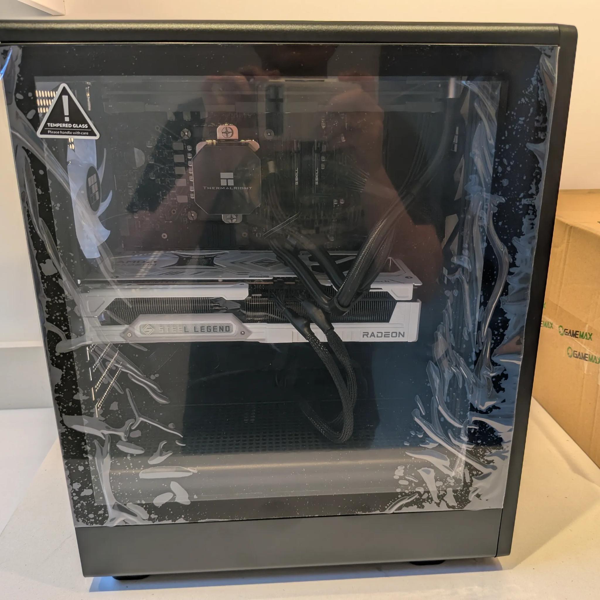 🌊 Cooled 🪵 Gaming PC - AMD Radeon RX 9070, Intel Core i7 12700KF, 32 GB RAM, 2 TB
