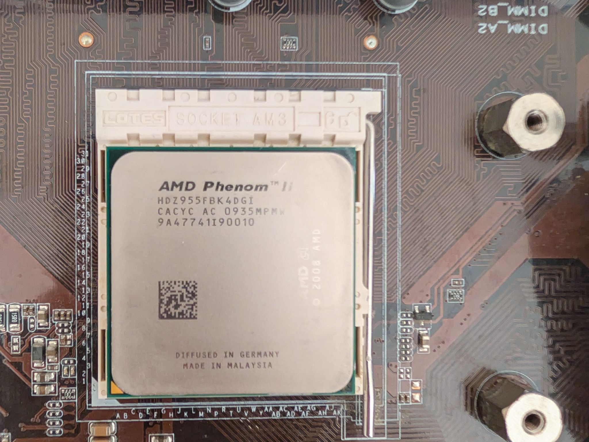 [All-AMD Retro Build] Phenom II X4 955 | Radeon HD 6850 | 8GB RAM | 256GB SSD | Hyper 212