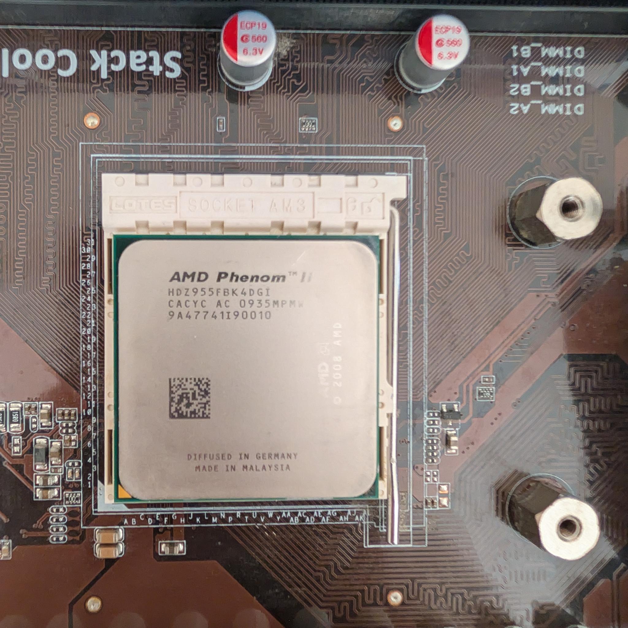 [All-AMD Retro Build] Phenom II X4 955 | Radeon HD 6850 | 8GB RAM | 256GB SSD | Hyper 212