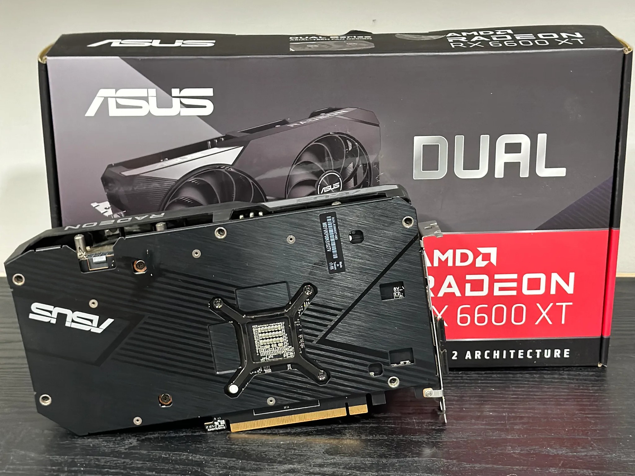 ASUS Dual Radeon RX 6600 XT 8GB GDDR6 PCI Express 4.0 CrossFireX Support ATX Video Card