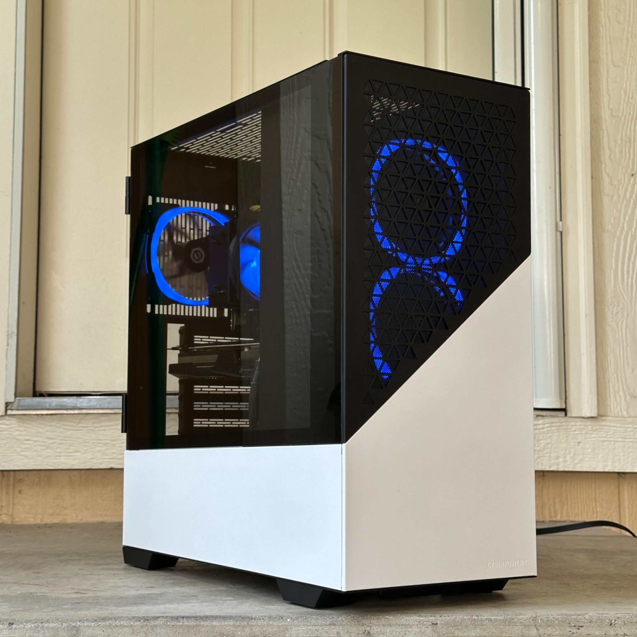 i3-12100F / 16GB 3000Mhz Ram / GTX 1070 / 512GB SSD / Windows 11