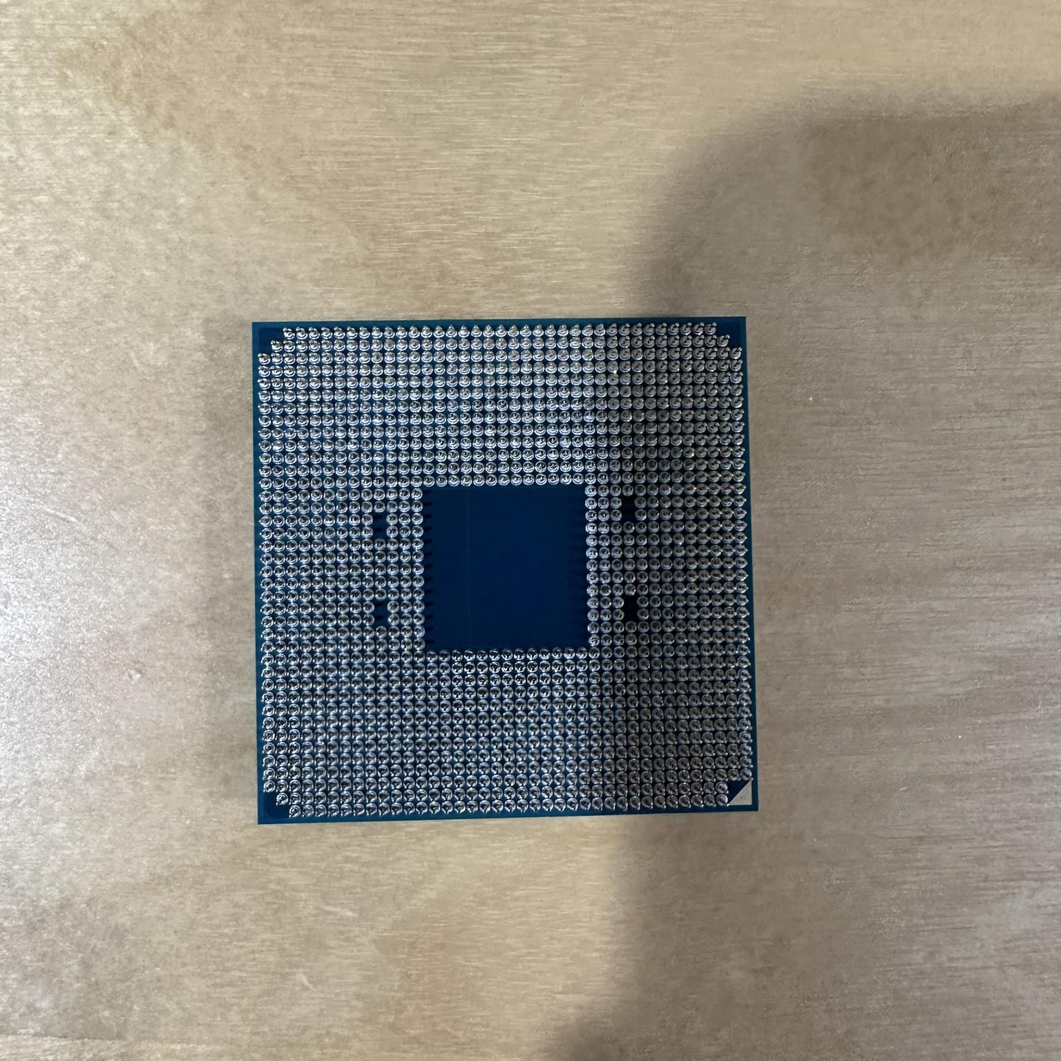 AMD Ryzen 7 5800X 8-Core 16-Thread CPU