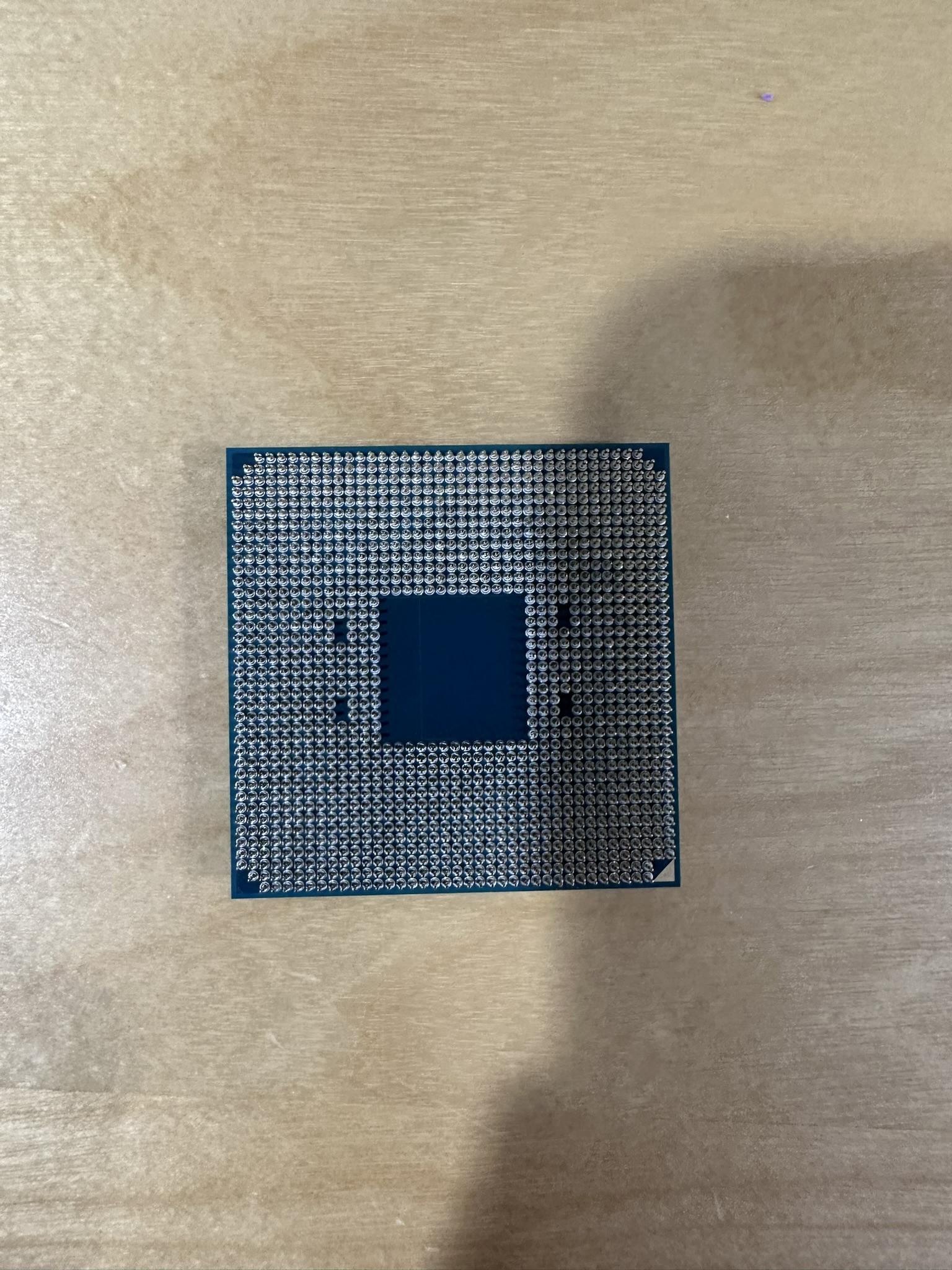 AMD Ryzen 7 5800X 8-Core 16-Thread CPU