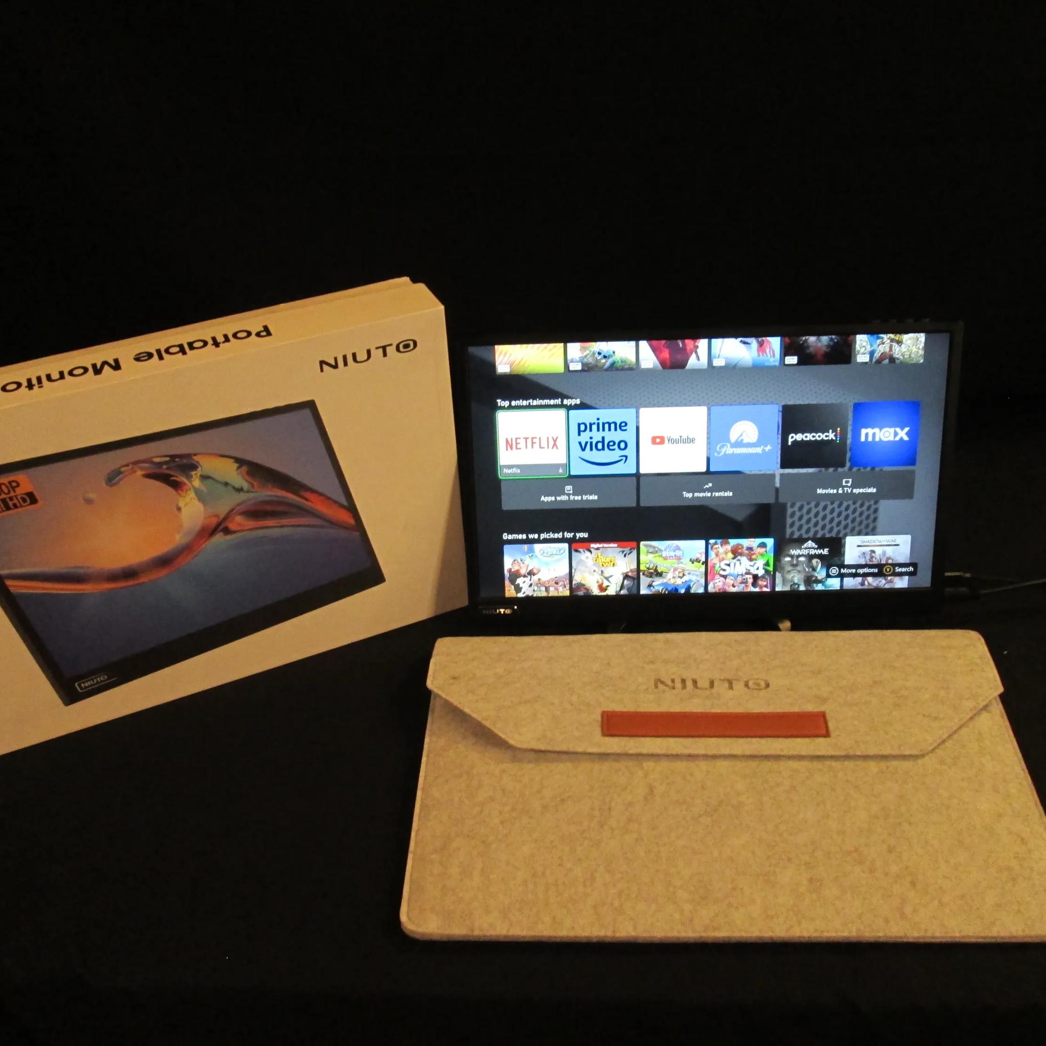 Portable Gaming Monitor 144hz 17.3 inch With Box And Accessories