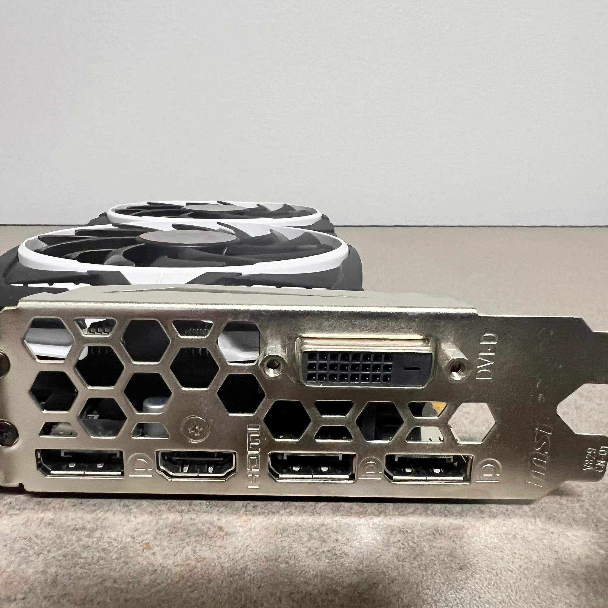 MSI GeForce GTX 1070 ARMOR 8G OC