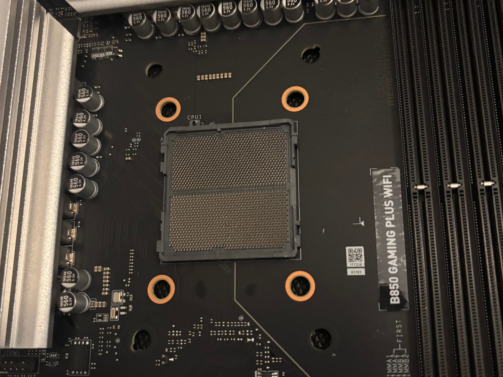 Msi b850 gaming plus wifi