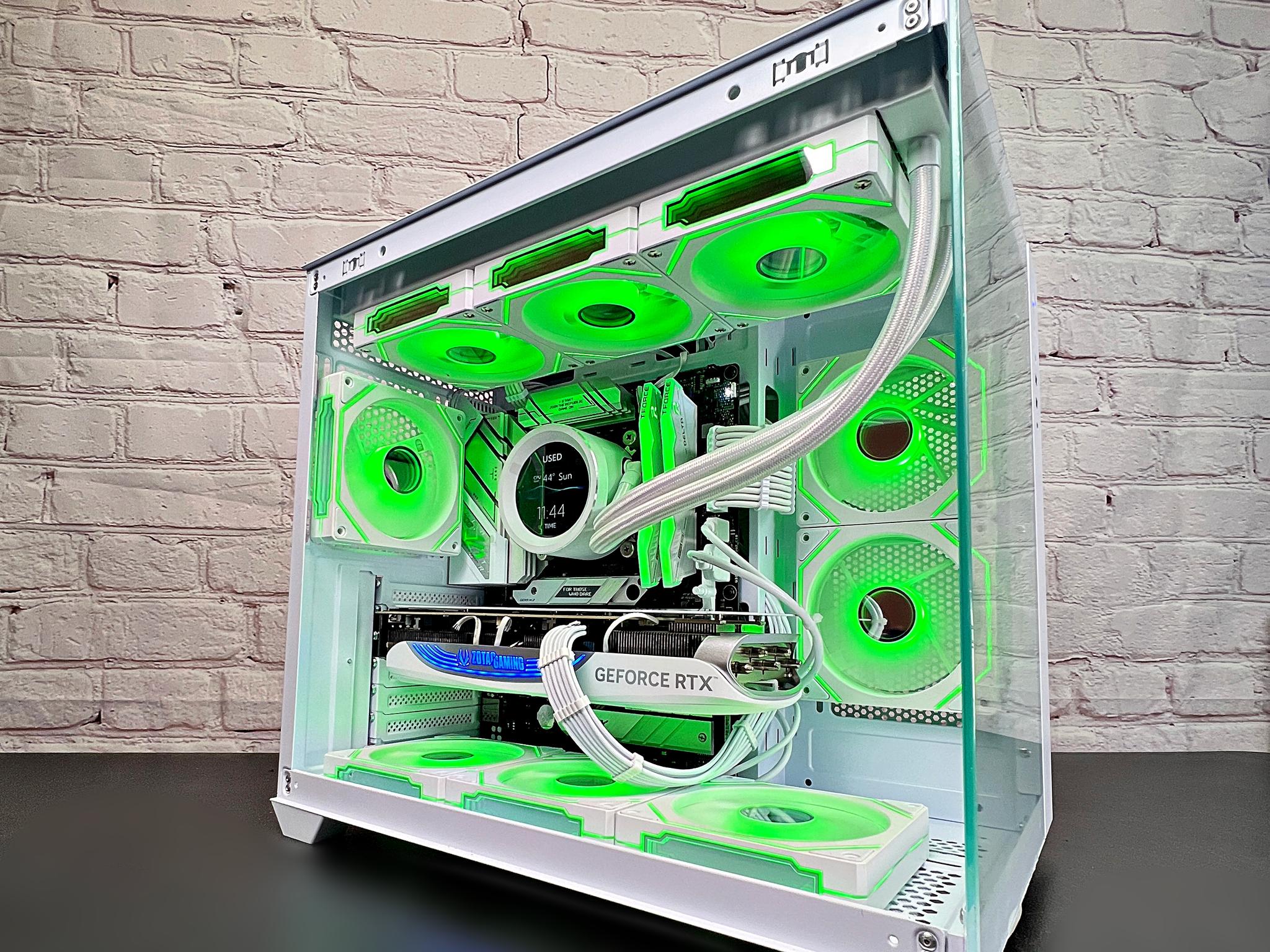 RTX 4080 Super Ryzen 7 7800X3D 32GB DDR5 RAM 4TB M.2 Gaming PC 🤯
