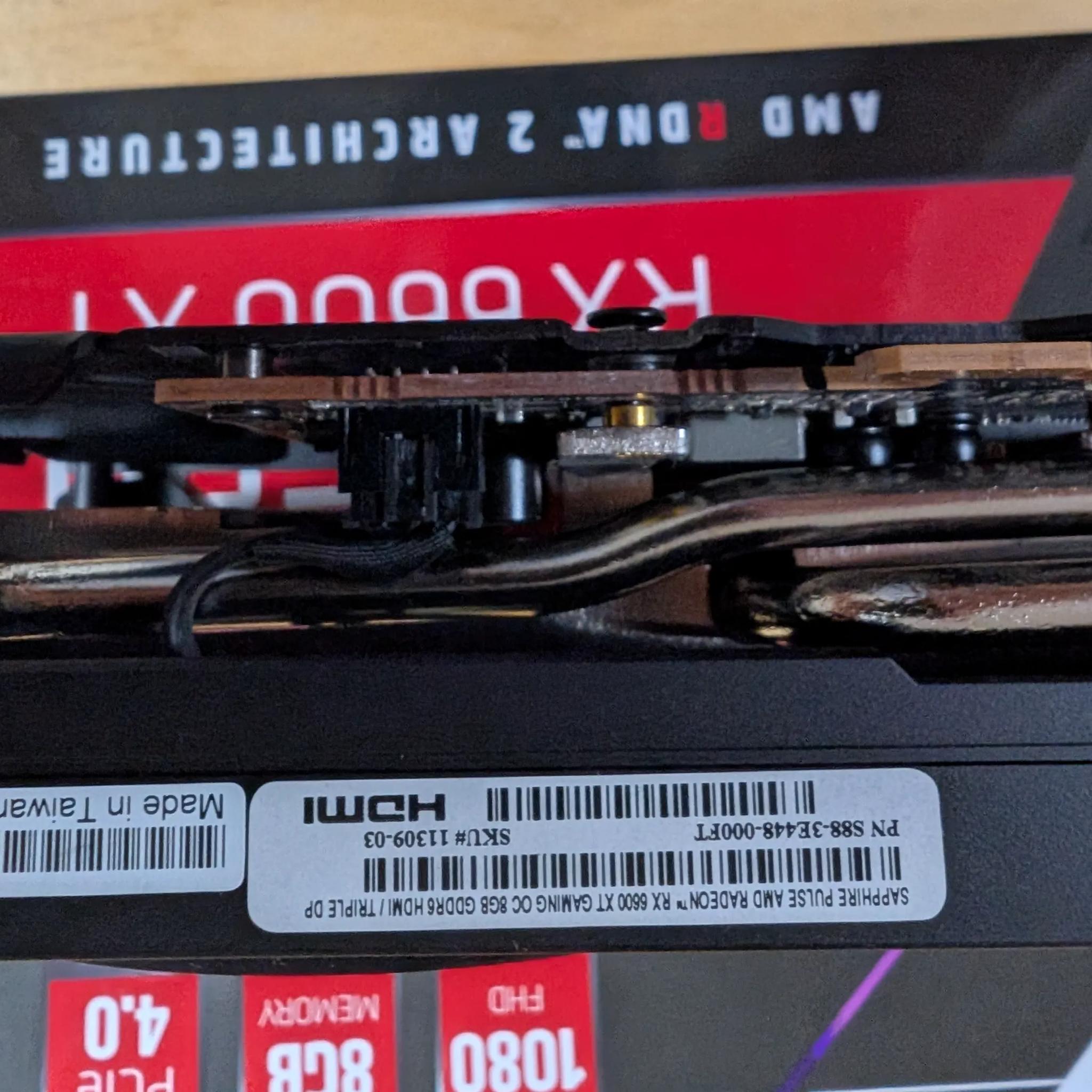 Sapphire Pulse AMD RX 6600 XT 8GB