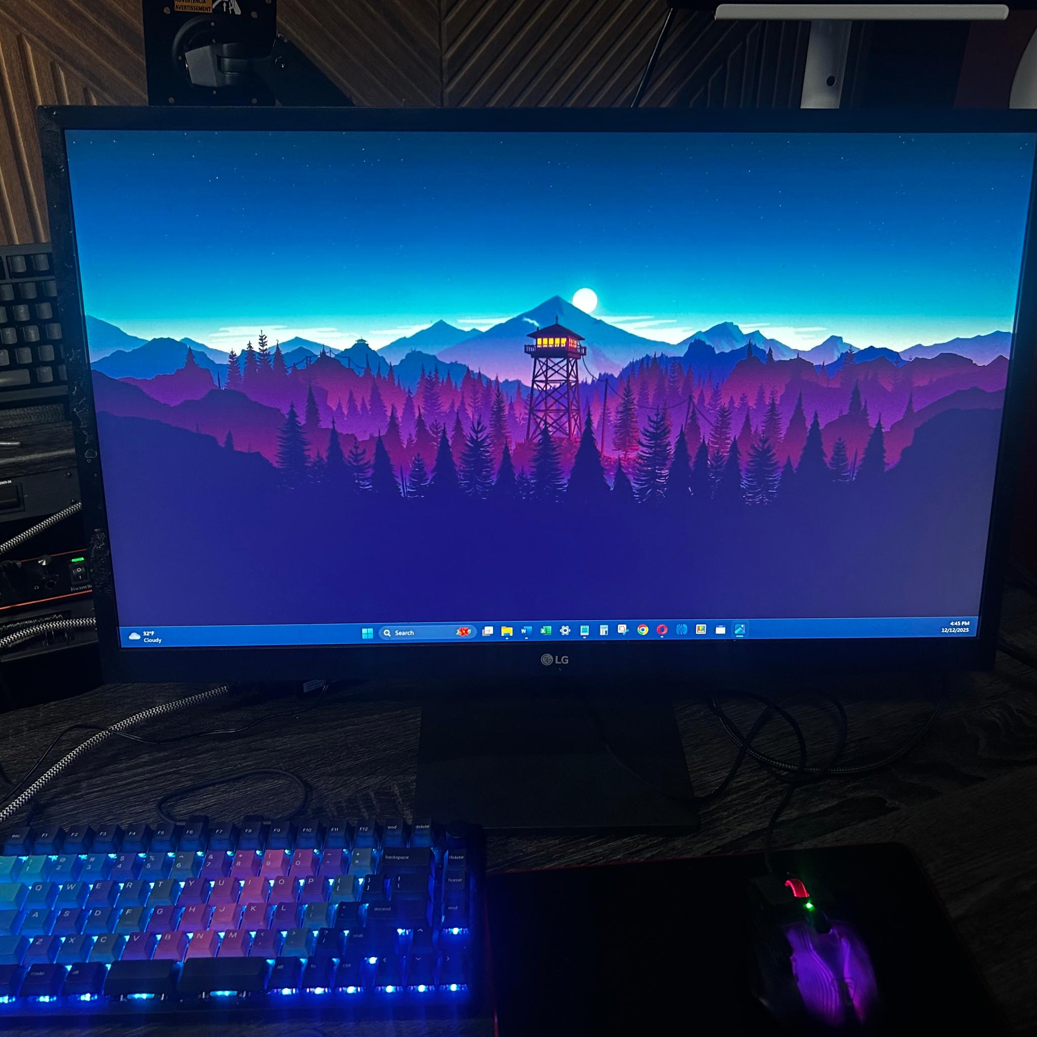 LG 27” Full HD (1920x1080) IPS LED Monitor with Radeon FreeSync™