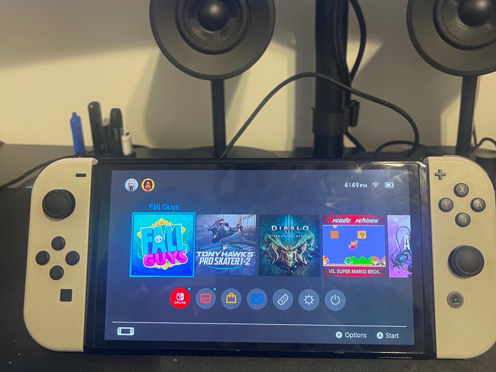 Nintendo Switch OLED
