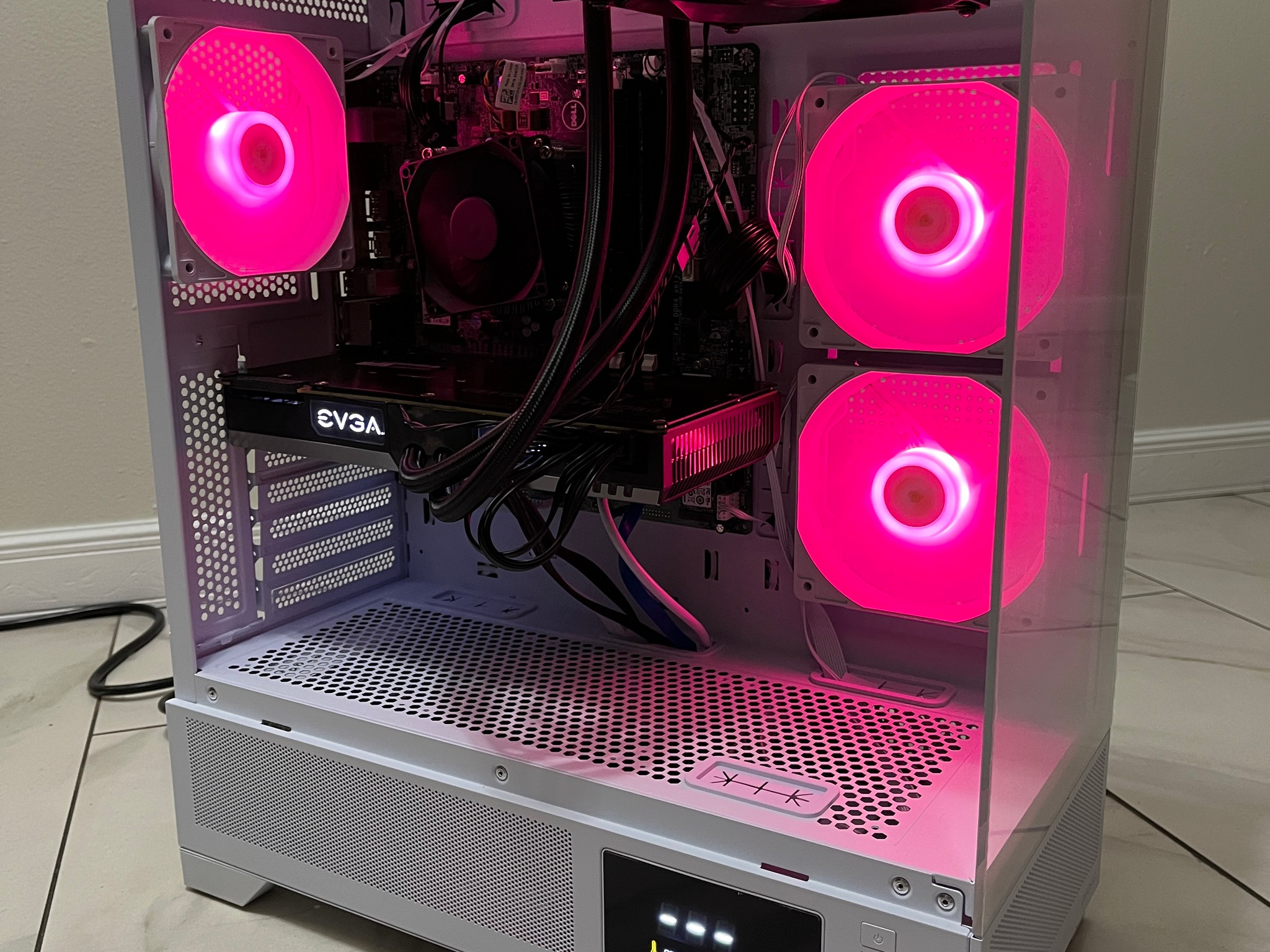 NVIDIA GTX 1080, Intel i7-6700, 16GB RAM, 870 GB Storage, High FPS Gaming PC w/ Wi-Fi & Bluetooth