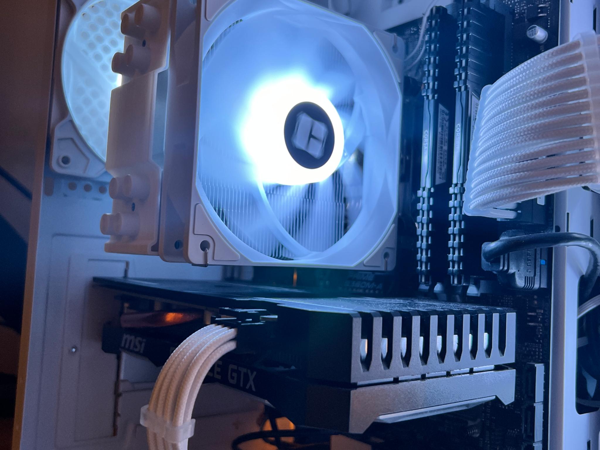 Budget Gaming PC ❄️☃️ | 1660 super | Intel i5 | 16gb ram