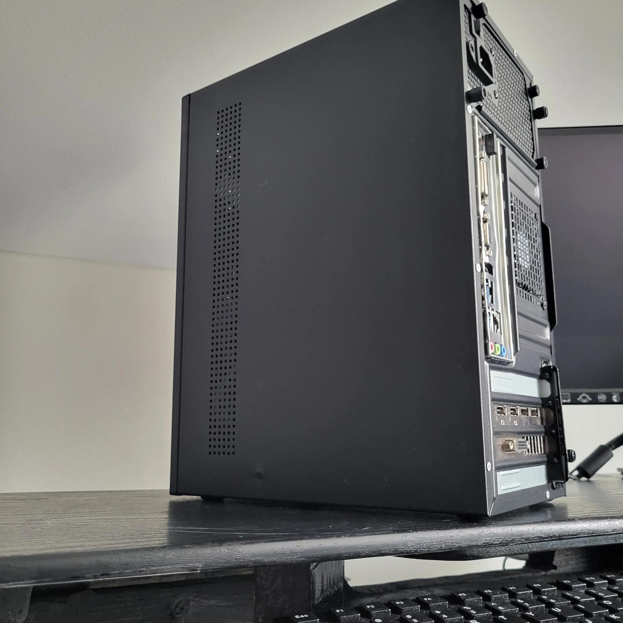 Custom Gaming PC Rx 580 16Gb DDR4 memory, Windows 10