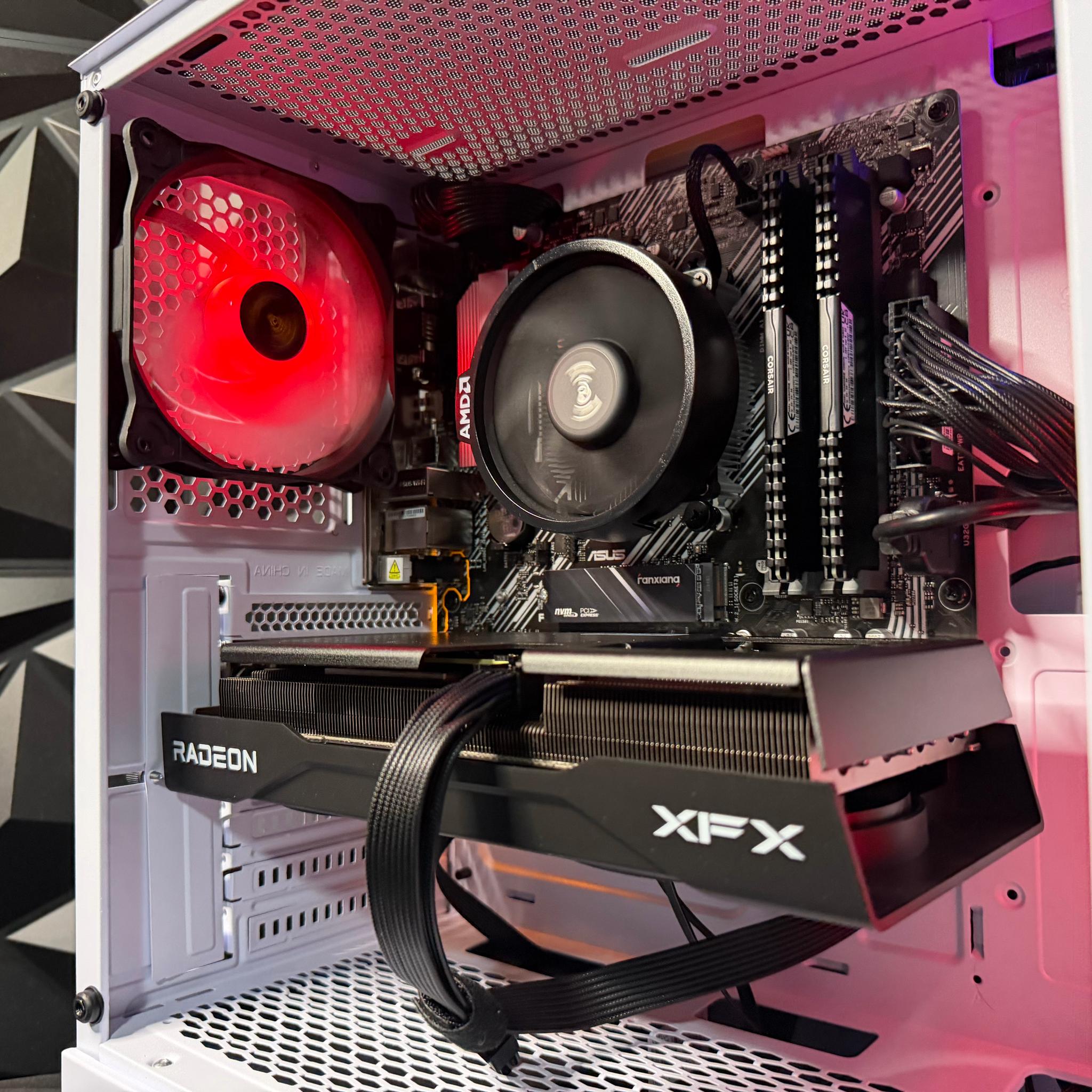 🐼🤍 GLASS PANDA 🤍🐼 Ryzen 5 5500| RX 9060XT| 16 GB DDR4| 750GB NVMe| 650W PSU