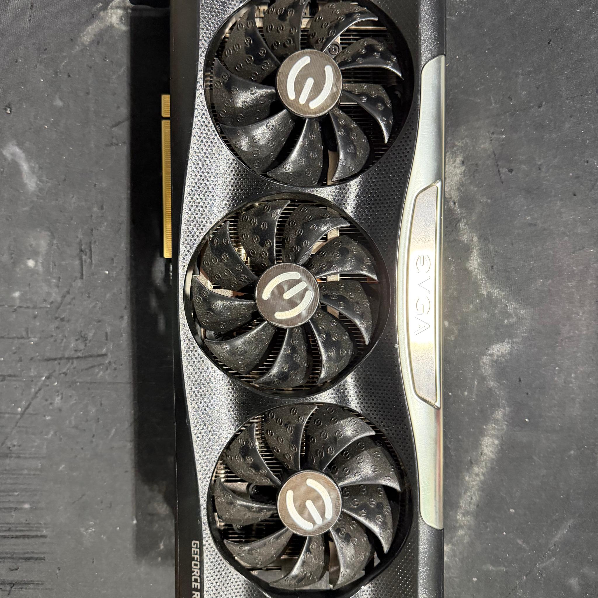 2x EVGA FTW3 ULTRA GAMING GeForce RTX 3080 Ti, reserved bundle