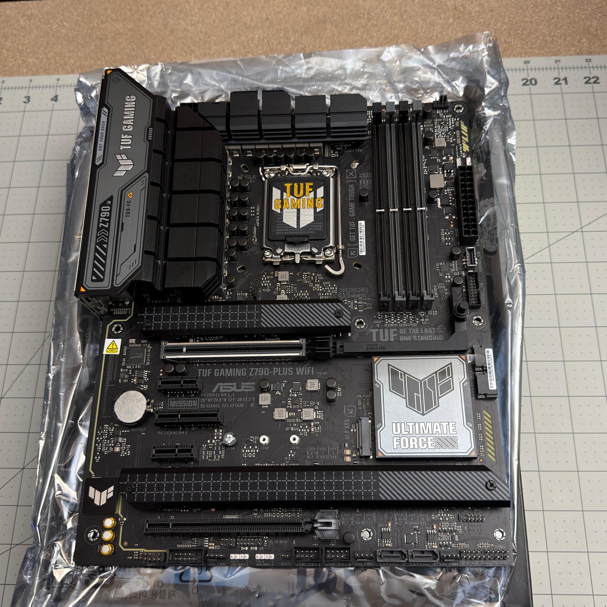 ASUS TUF GAMING Z790-PLUS WIFI — Lot of 2