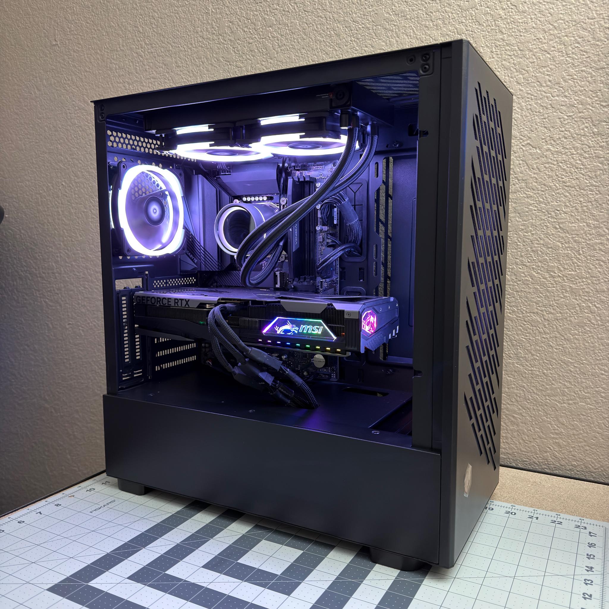 i7-13700KF | RTX 5070 | 32GB DDR5 | 3TB Gaming PC