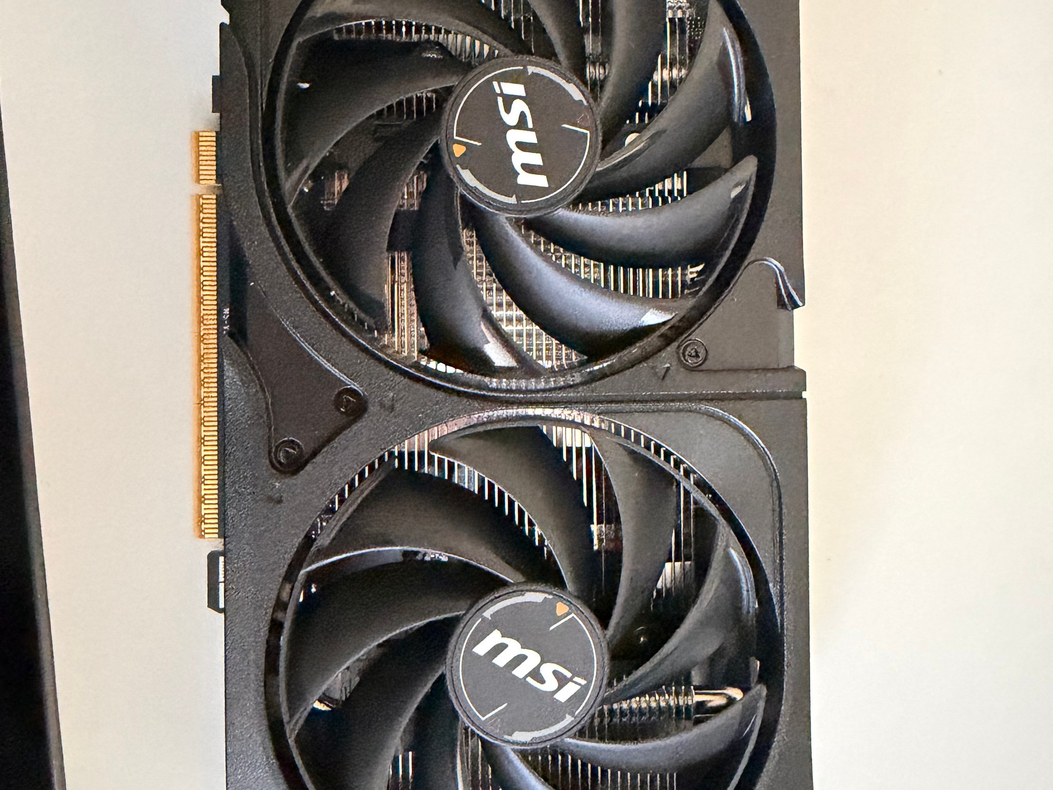 MSI RTX 5050 SHADOW 2X OC