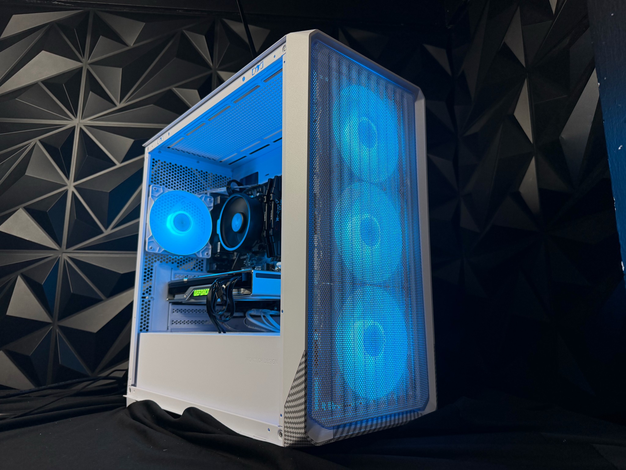 🌲❄️ FOREST ICE ❄️🌲Ryzen 5 5500| RTX 2070Super| 16 GB DDR4| 500GB NVMe| 650W PSU