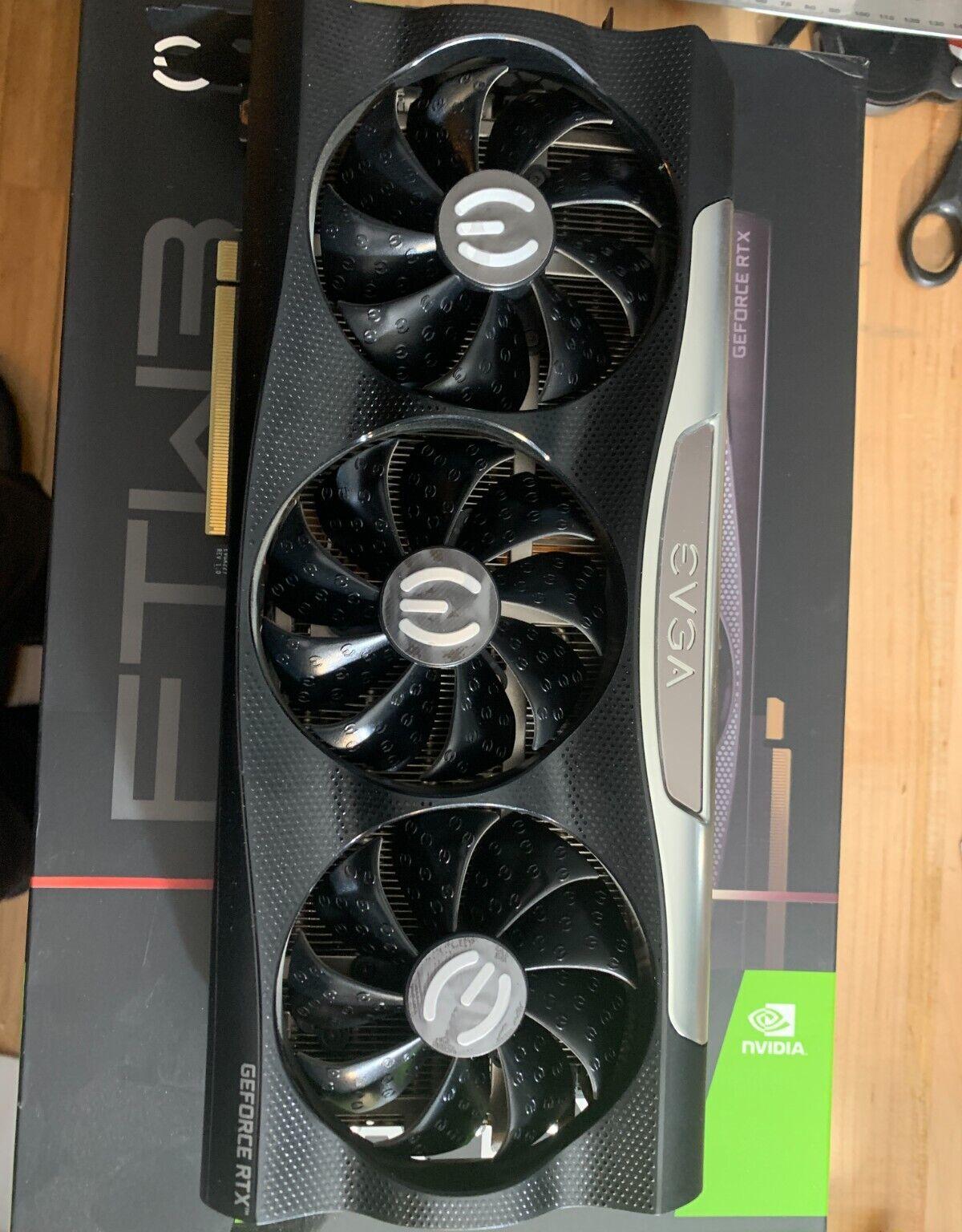 EVGA RTX 3090 FTW: Lightly Used/Excellent condition with original box