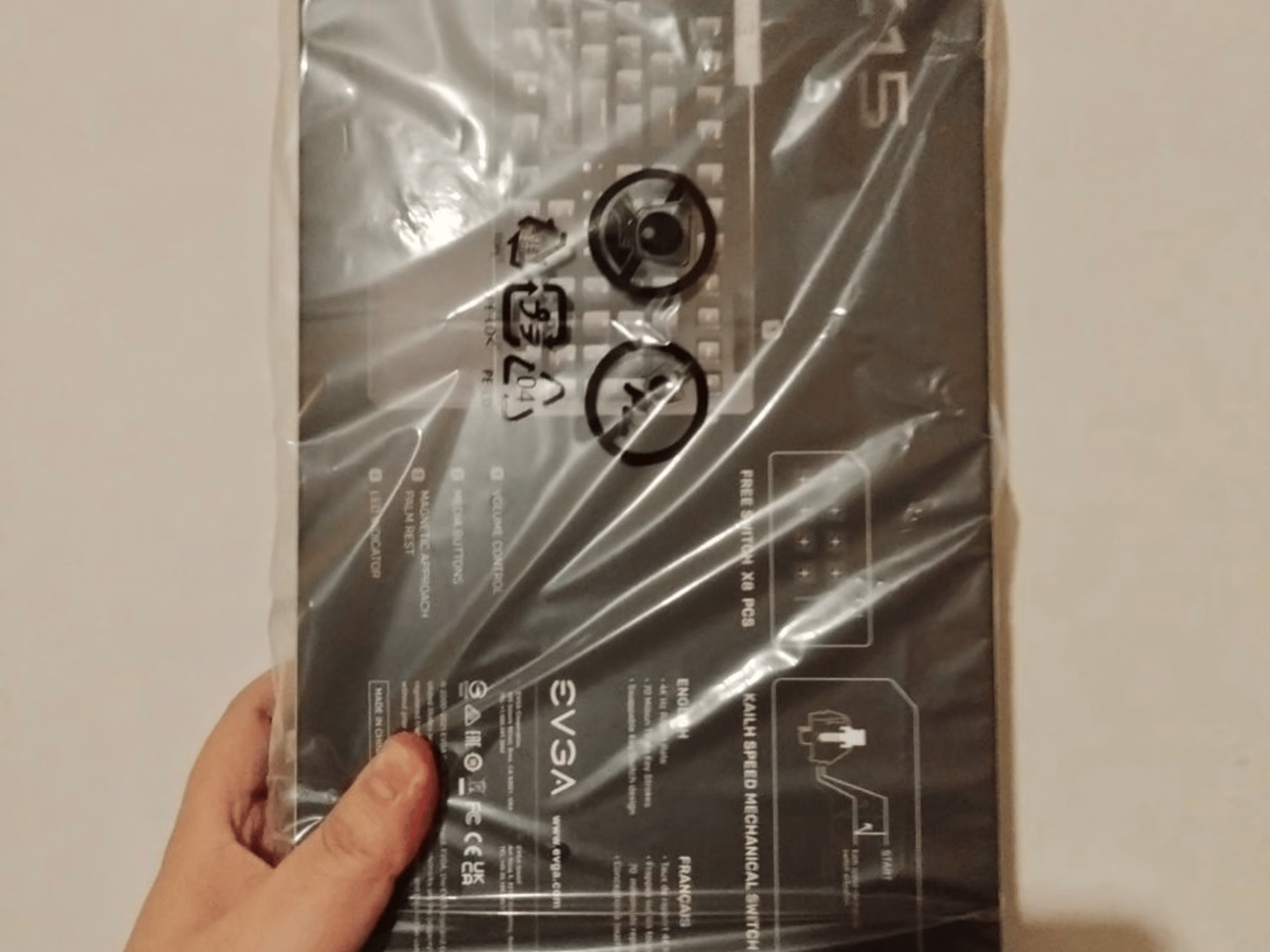 BNIB EVGA Z15 RGB Mechanical Gaming Keyboard (Linear Switch)