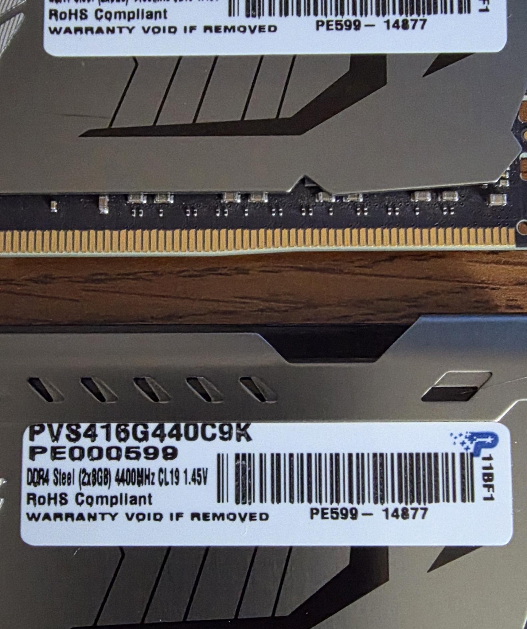 Patriot Viper Steel DDR4 RAM 16GB (2x8GB) 4400MHz CL19