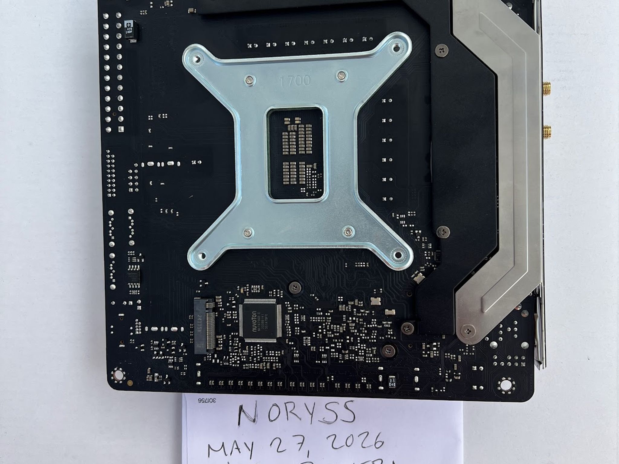 Intel 14900KS + AsRock Z790i Lightning + 32GB DDR5