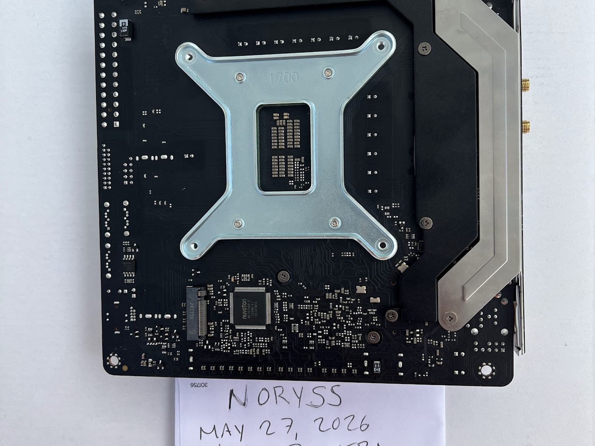 Intel 14900KS + AsRock Z790i Lightning + 32GB DDR5