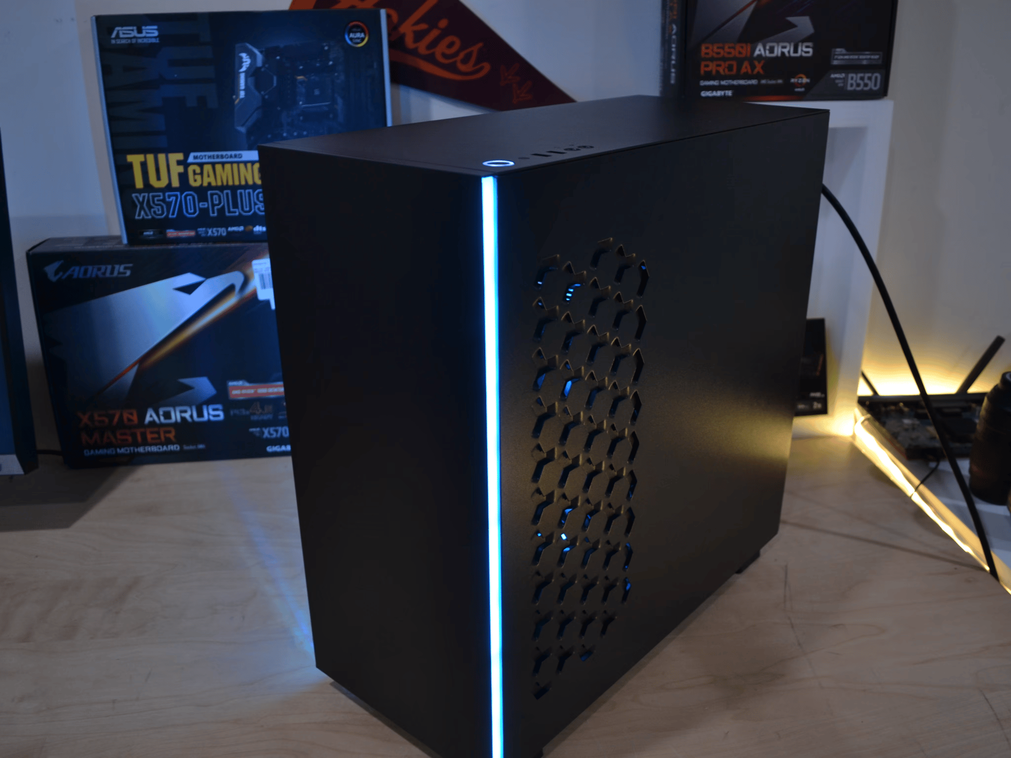 JT-3 | Ryzen 5 5600 | RTX 3060 Ti | 16GB RAM | 2TB SSD | Wi-Fi | Windows 11 Pro