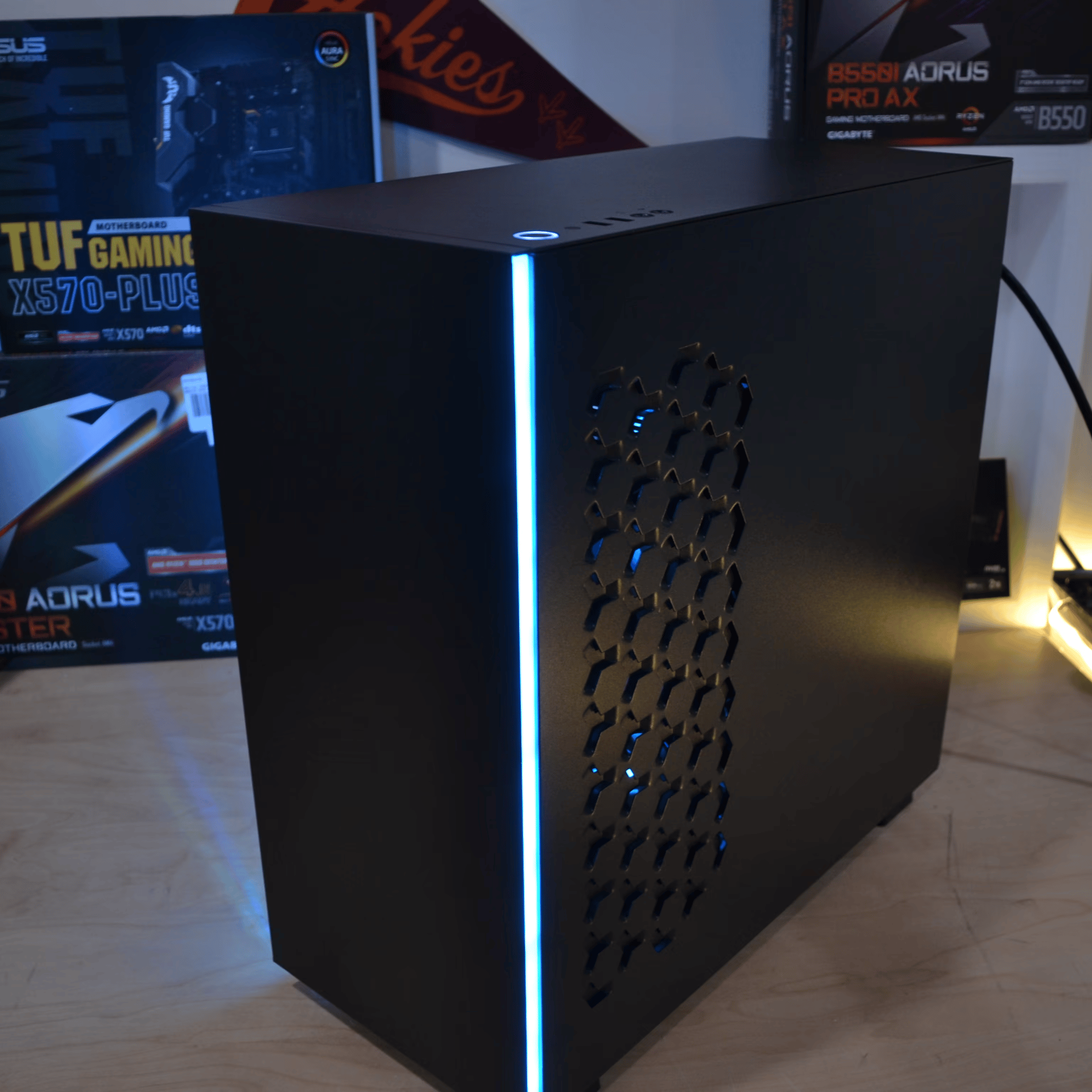 JT-3 | Ryzen 5 5600 | RTX 3060 Ti | 16GB RAM | 2TB SSD | Wi-Fi | Windows 11 Pro