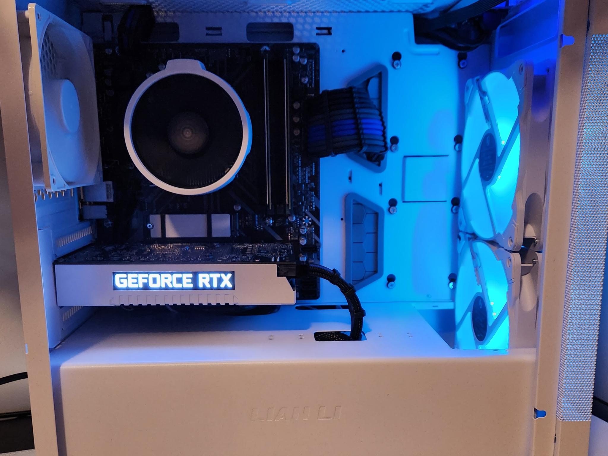 Frosty Mini Mesh Gaming PC Ryzen 5 3600 / 16GB DDR4 / 1TB SSD / RTX 2060